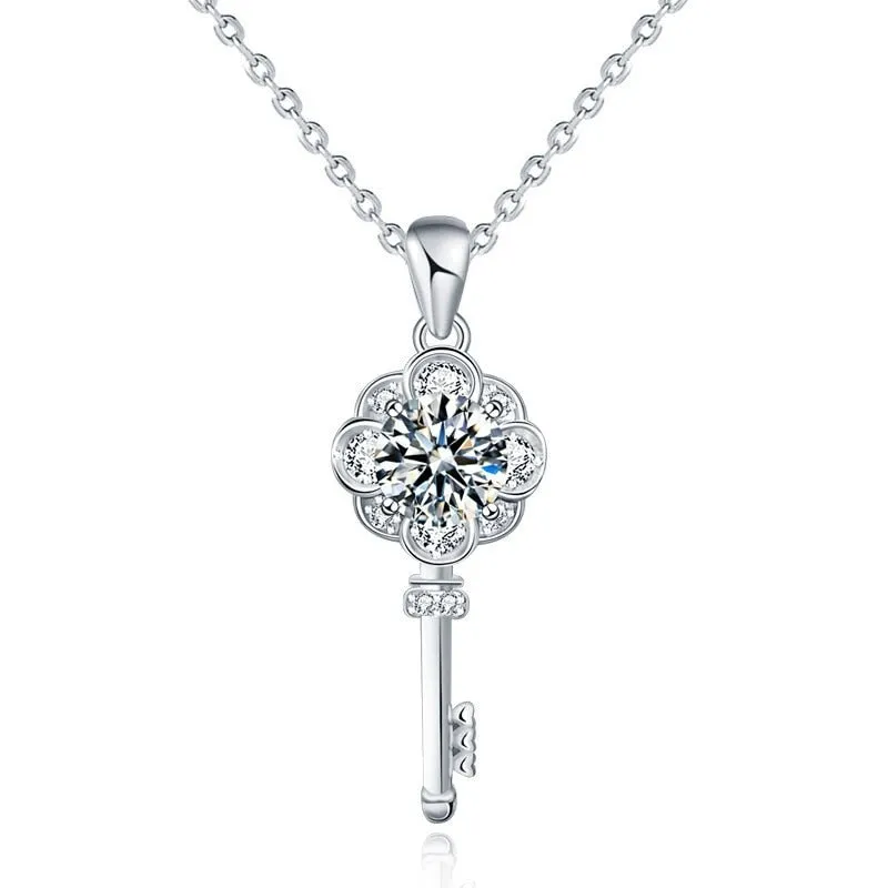 1.0ct Round Cut Diamond Flower Key Necklace