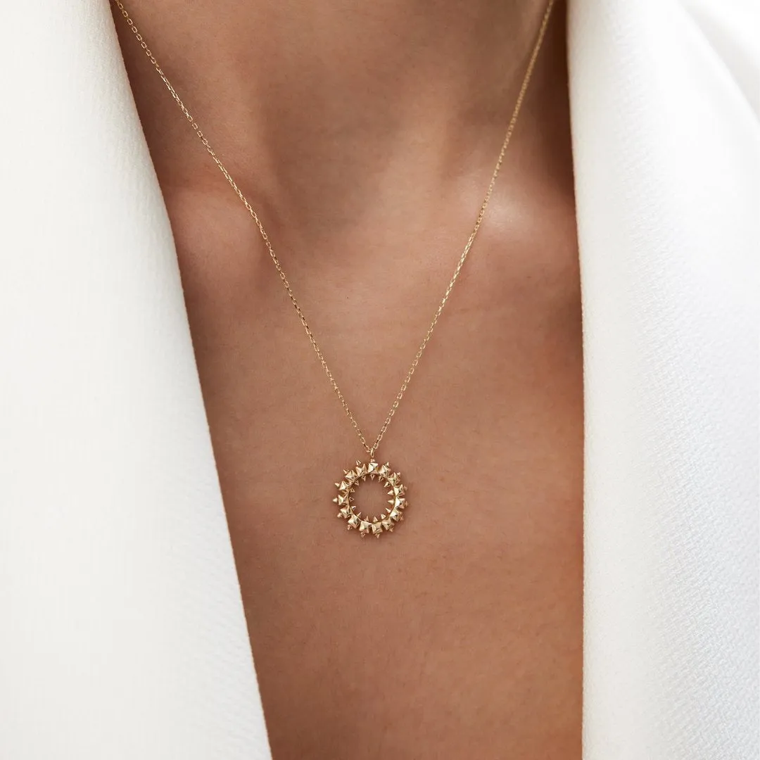 14k Gold Wreath Necklace