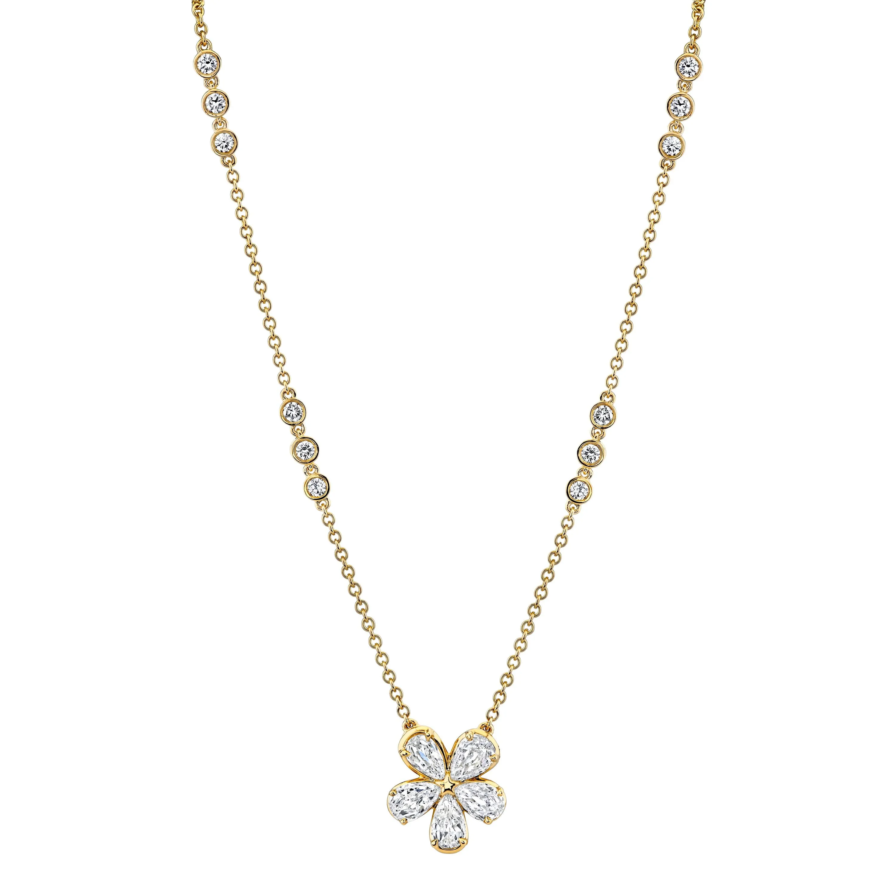 14K Yellow Gold Pear Shape Crisscut Lab-Grown Diamond Flower Necklace (2.06ctw)