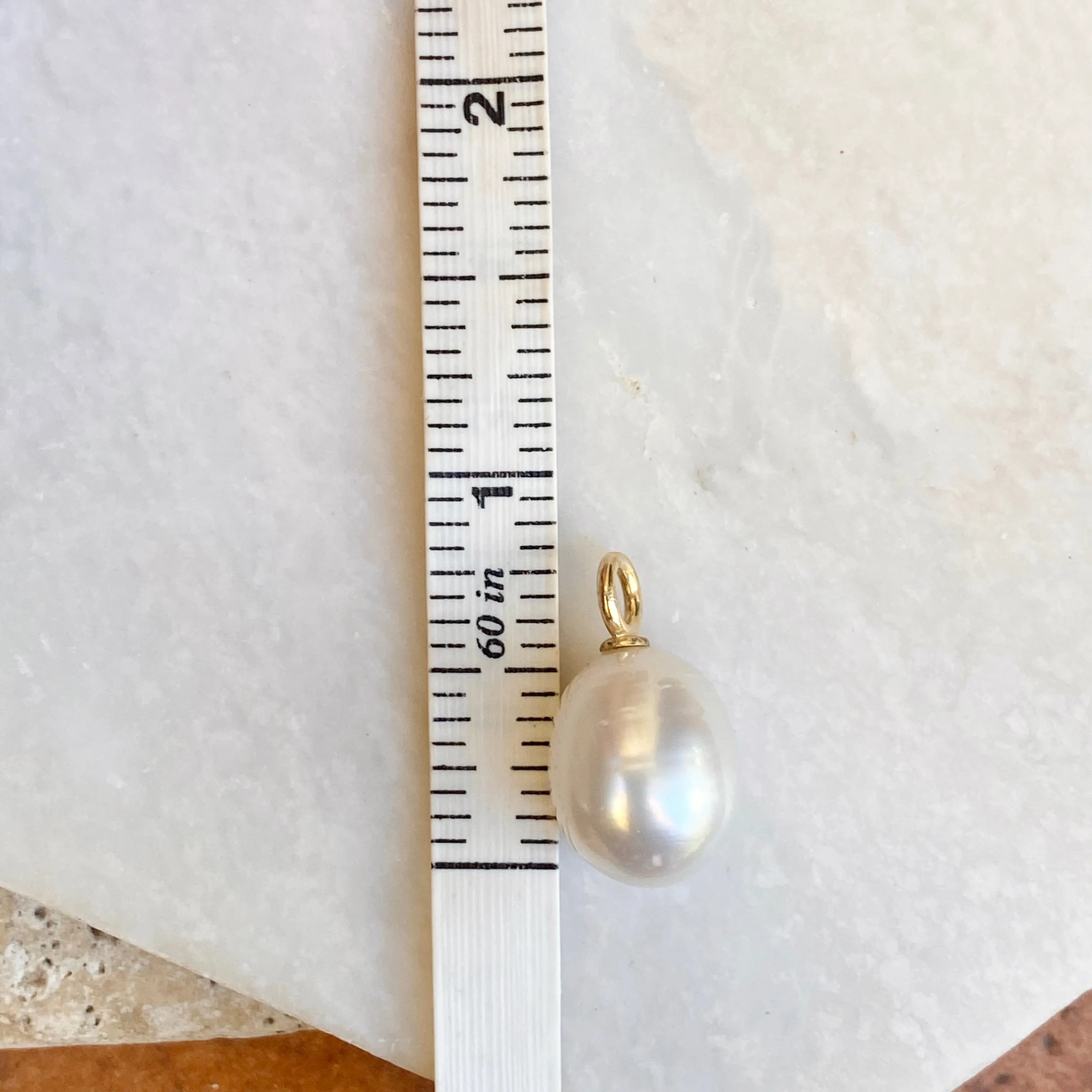14KT Yellow Gold Oval Paspaley South Sea Pearl Simple Pendant 12mm