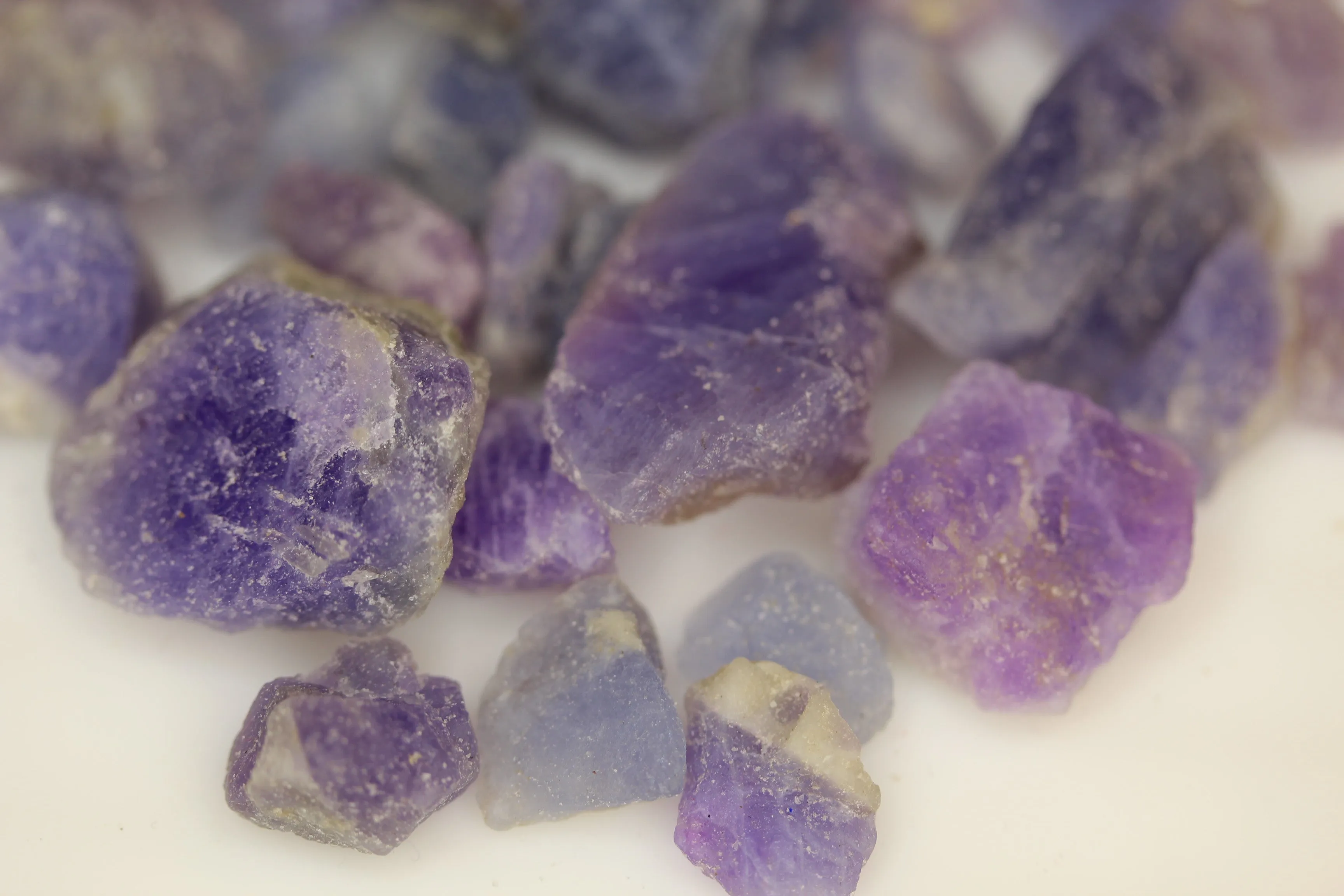 58 grams Natural Raw Hackmanite Fluorescence