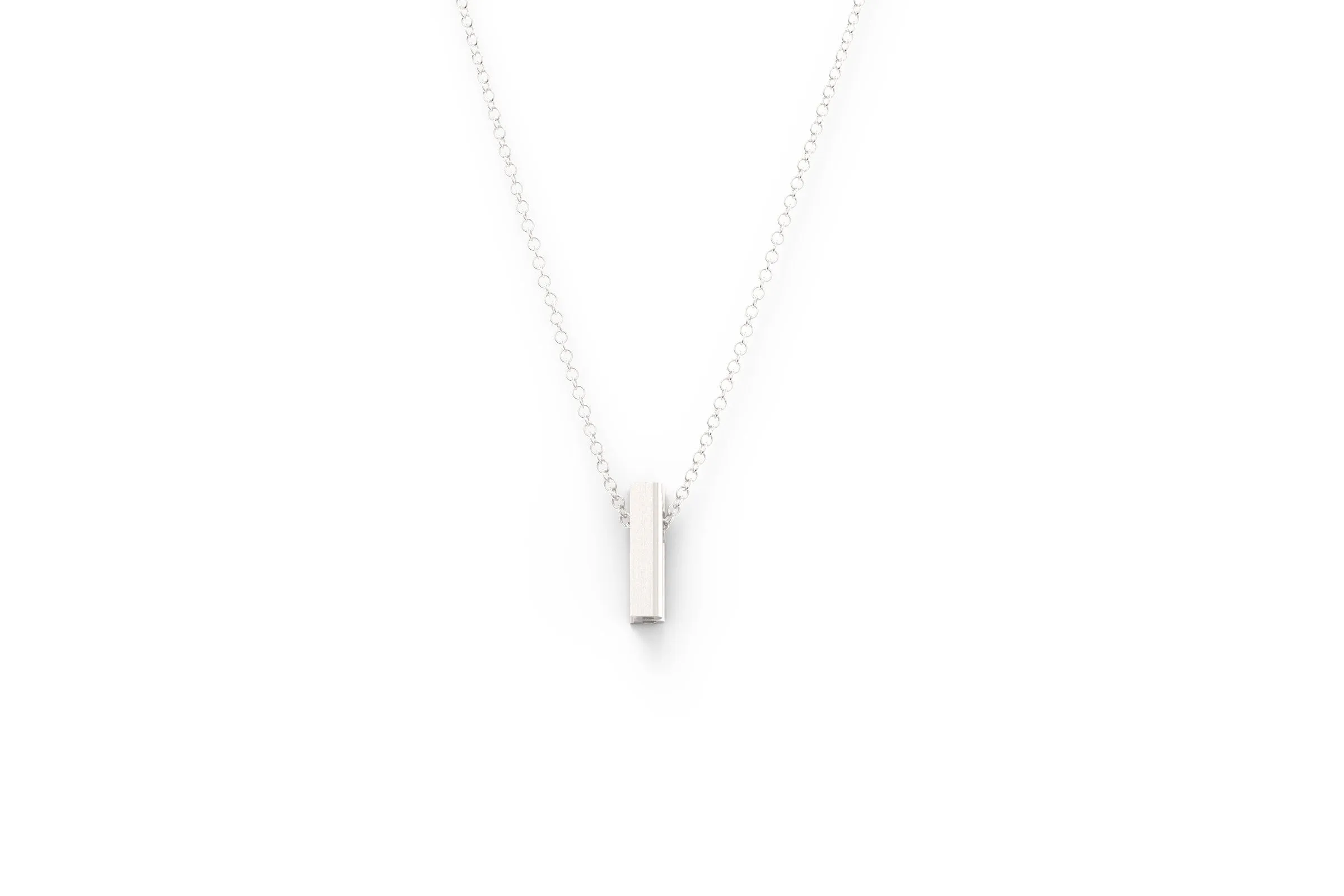 B - Short Pendant Necklace