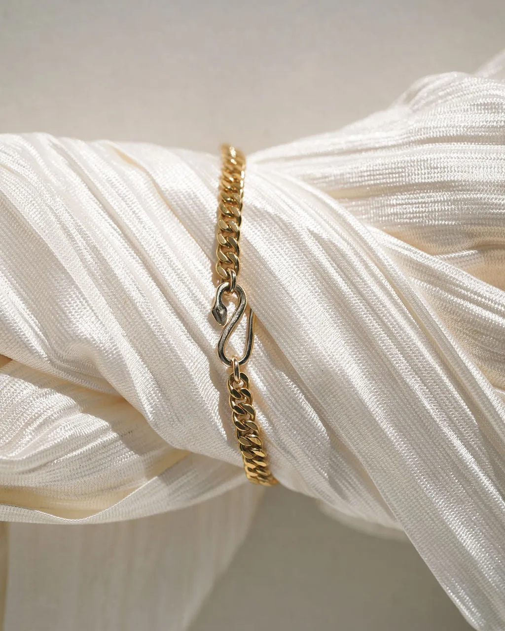 Bona Dea Bracelet | Gold
