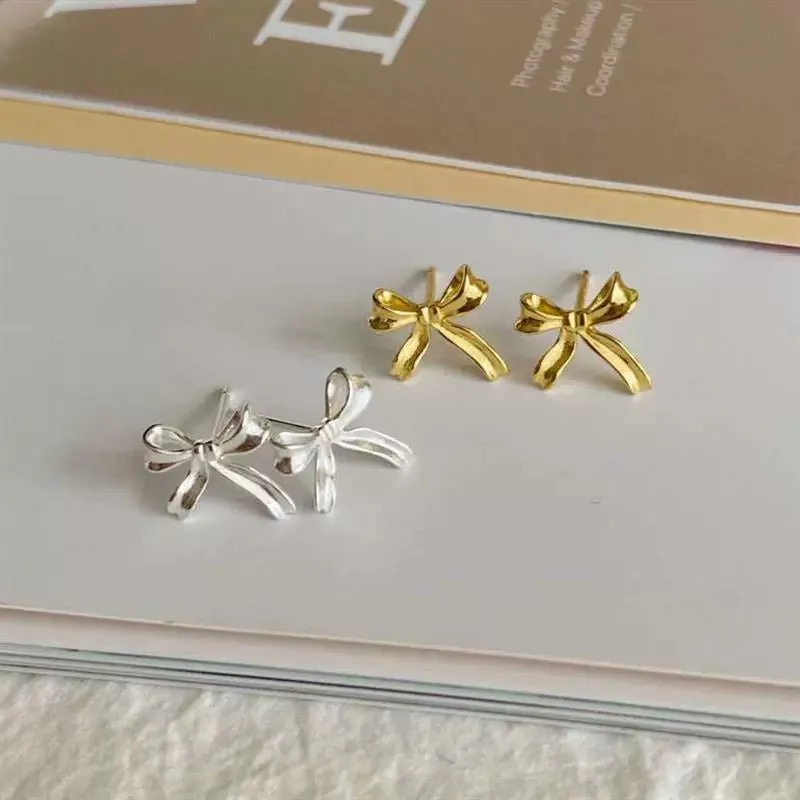 Bow Stud Earrings (Solid Silver)- Loretta