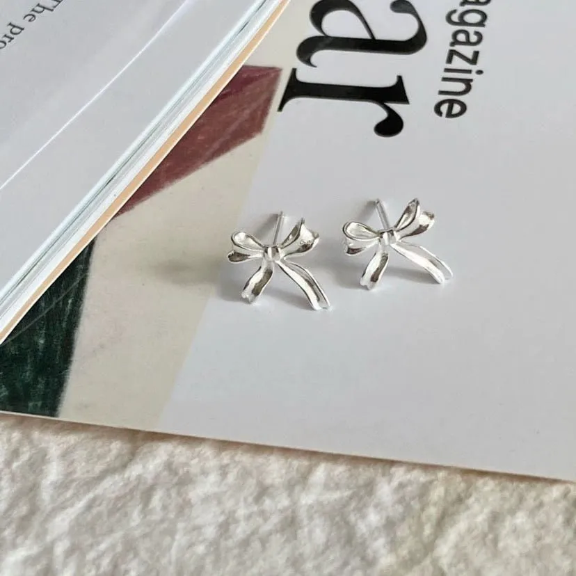 Bow Stud Earrings (Solid Silver)- Loretta