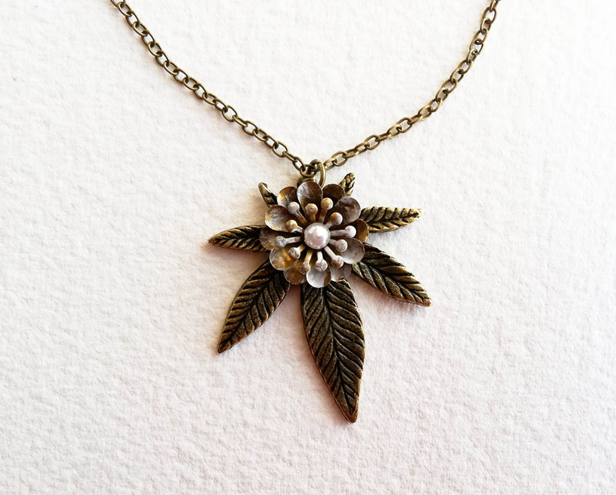 Bronze Pearl Cannabis Necklace - Weed Jewelry