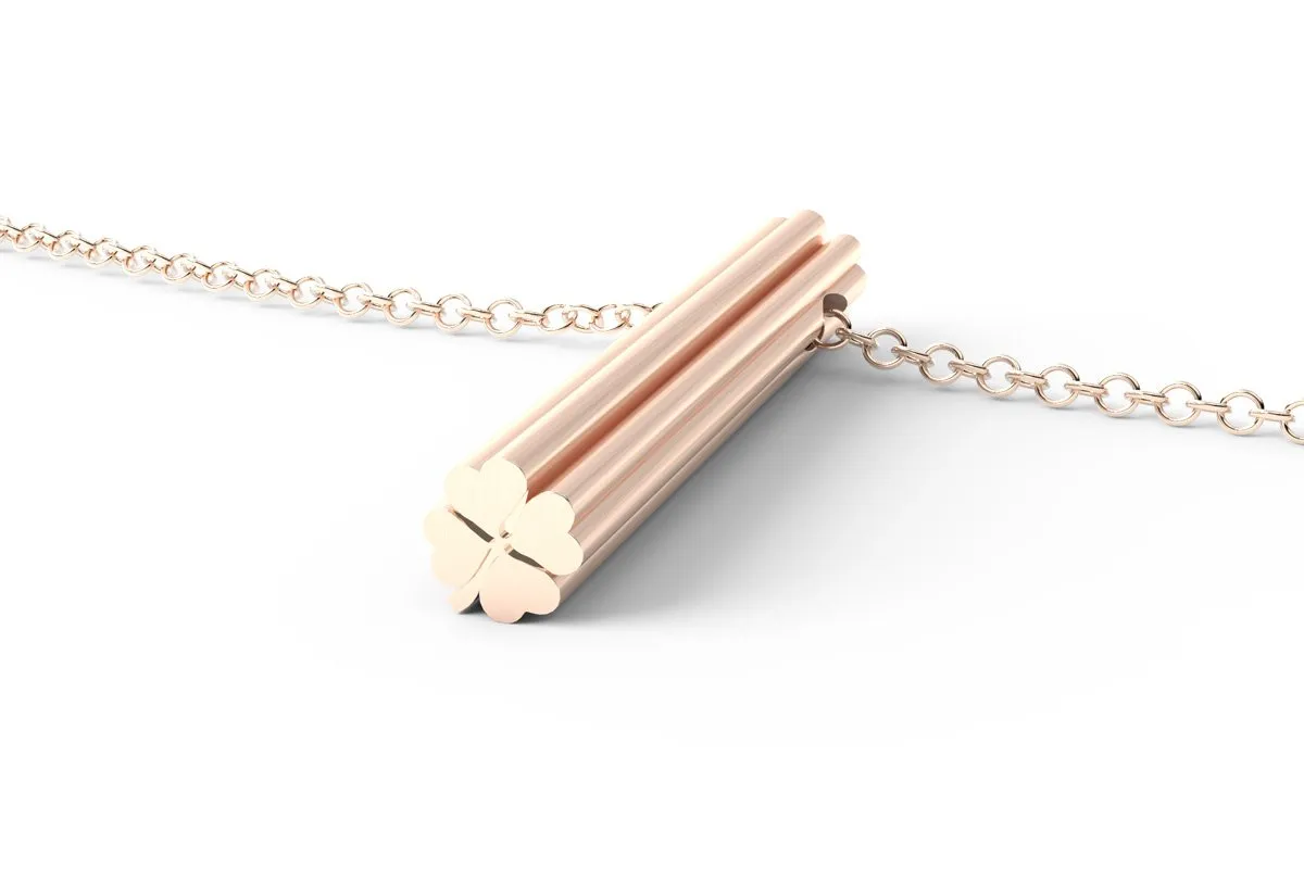 CLOVER - Long Pendant Necklace