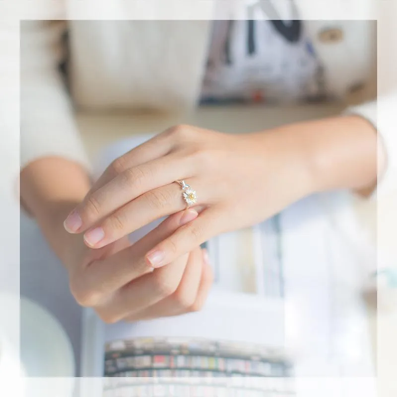Cute Simple Daisy Ring