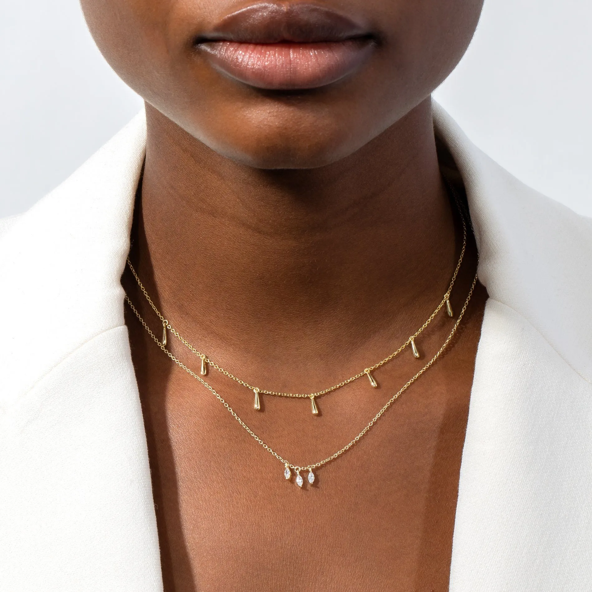 Dangling Solid Teardrop Necklace