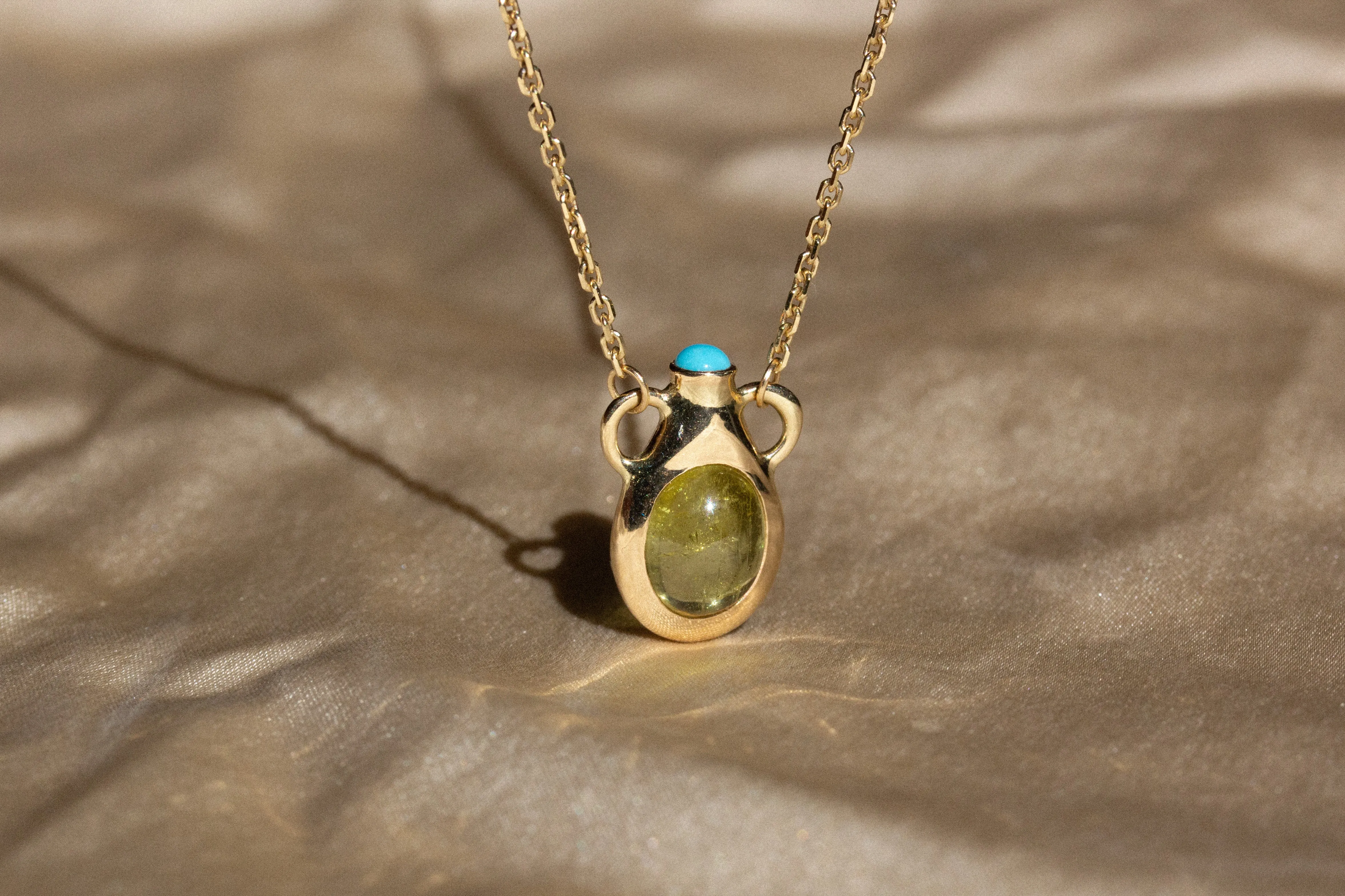 DIAMOND-CUT CHAIN