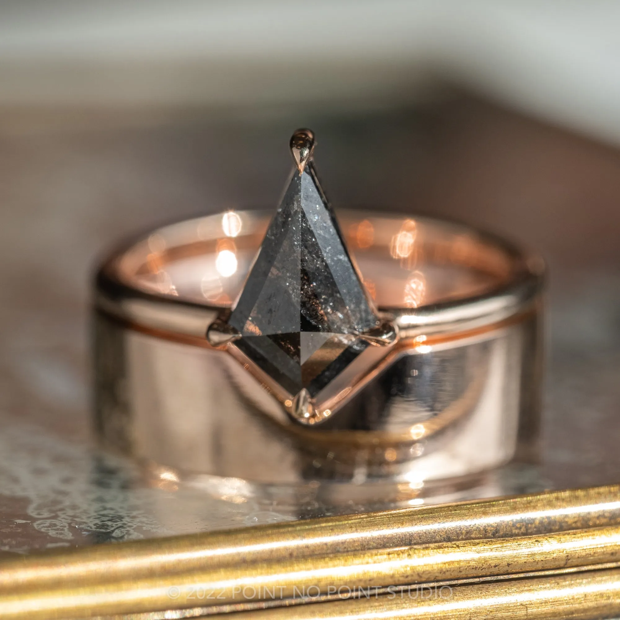 Ellipse Setting, 6mm 14k Rose Gold Wedding Band, Polished Finish