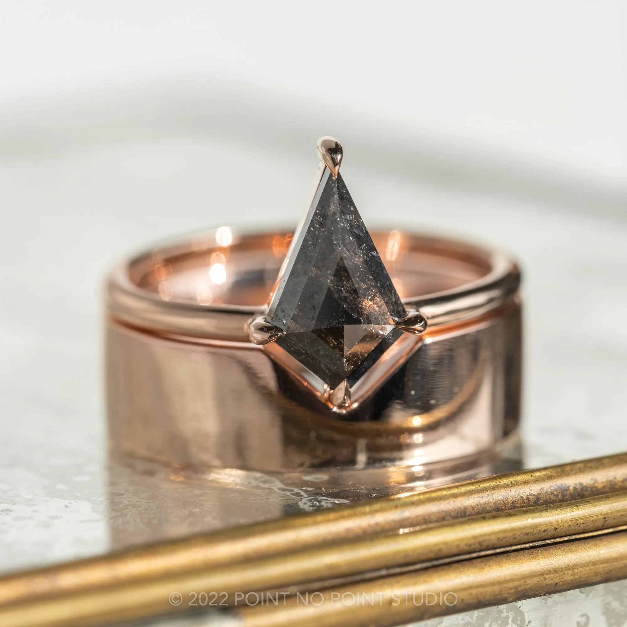 Ellipse Setting, 6mm 14k Rose Gold Wedding Band, Polished Finish