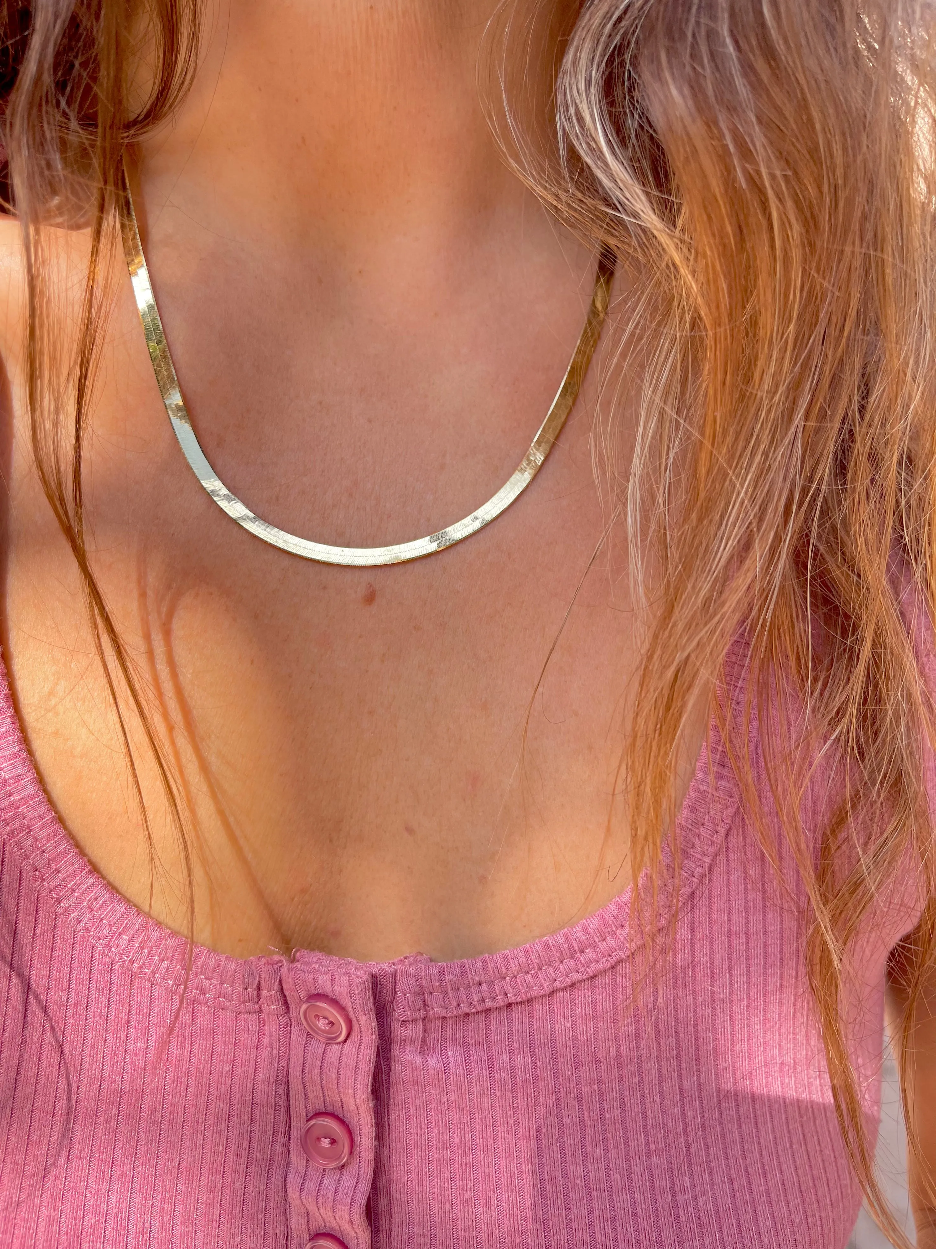 ESSENTIAL HERRINGBONE SOLID GOLD NECKLACE