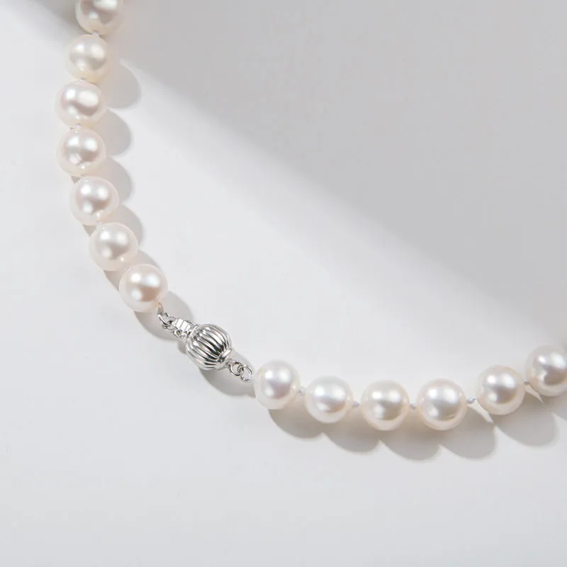 Freshwater Cultured White Pearl Necklace Ball Shaped Buckle