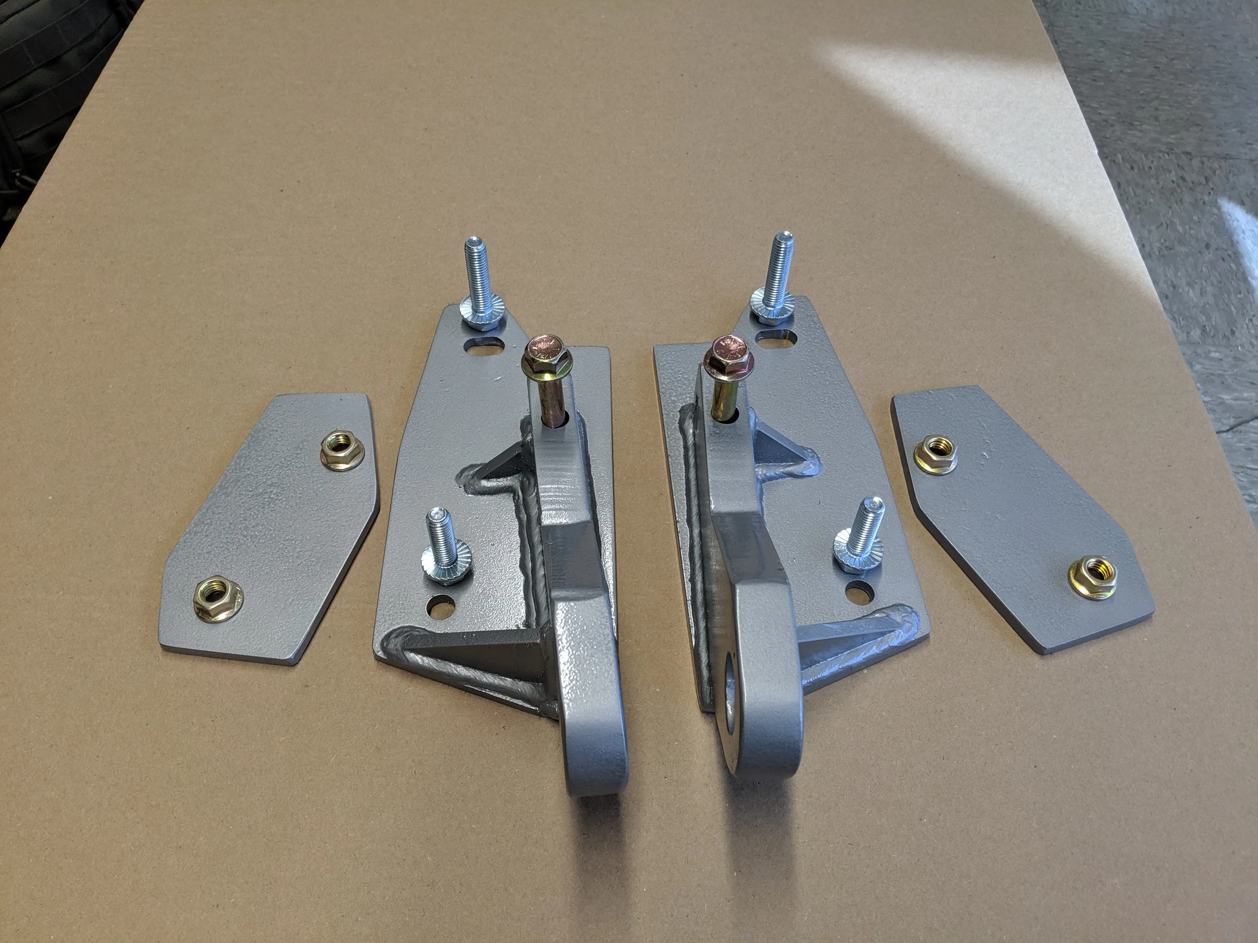 Front Recovery Shackle Tab Kit - WJ/WK/XK