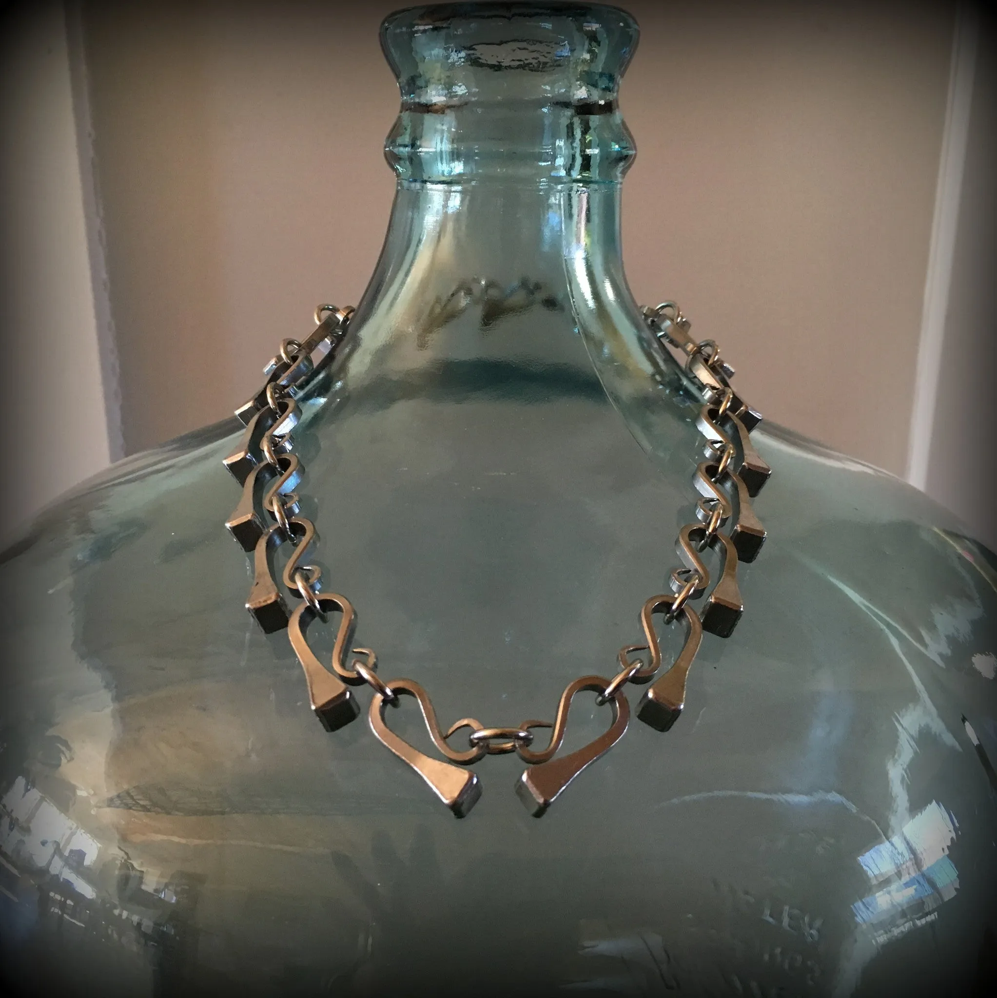 Full Classic Nail Necklace