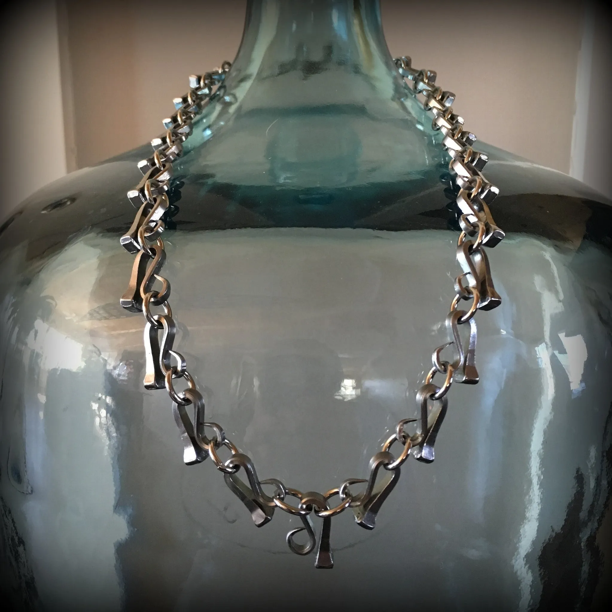 Full Pony Horseshoe Nail Necklace