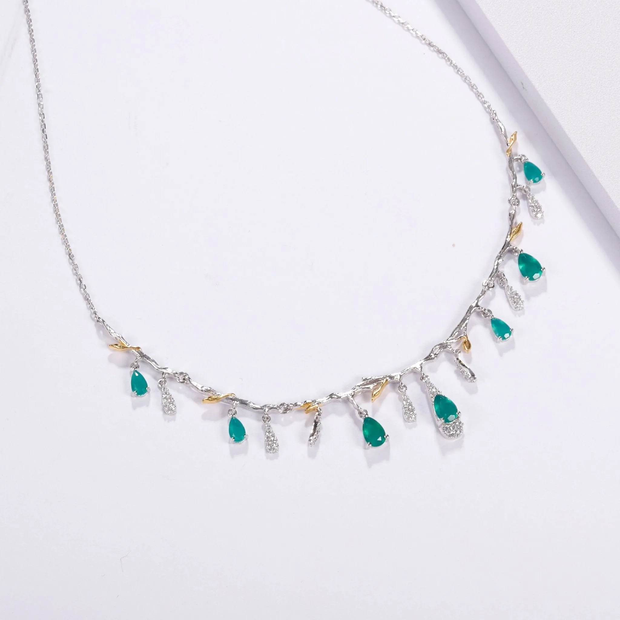 Handmade Flower Bud Natural Gemstone Necklace