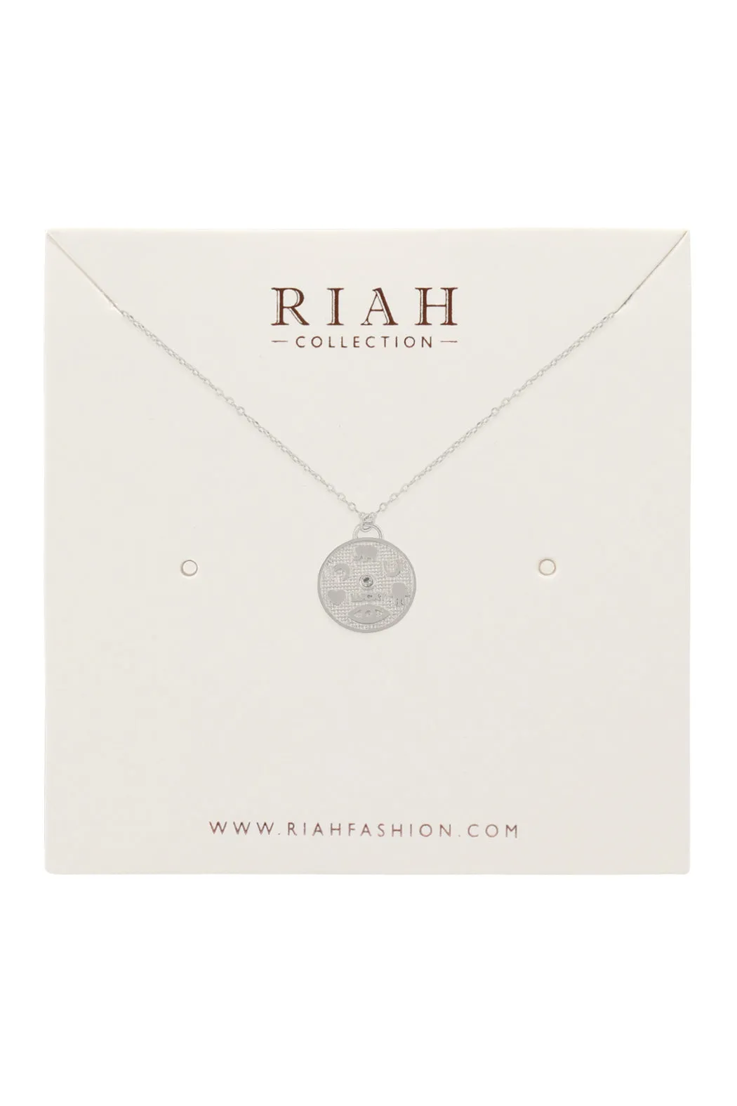 HDNFN353 - CAST ROUND PENDANT NECKLACE