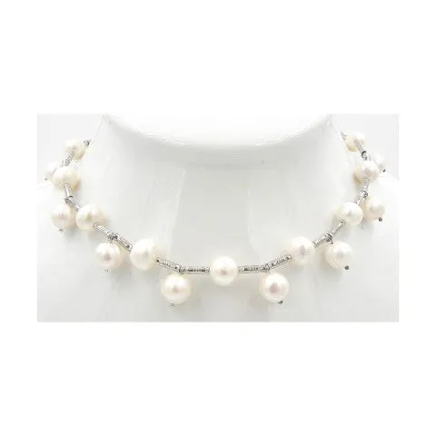 Jella Freshwater Pearl Necklace with Silver Accent