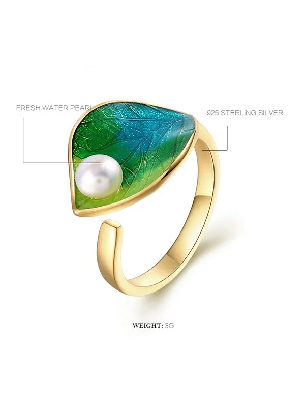 Leaf Pattern Green Pearl Ring