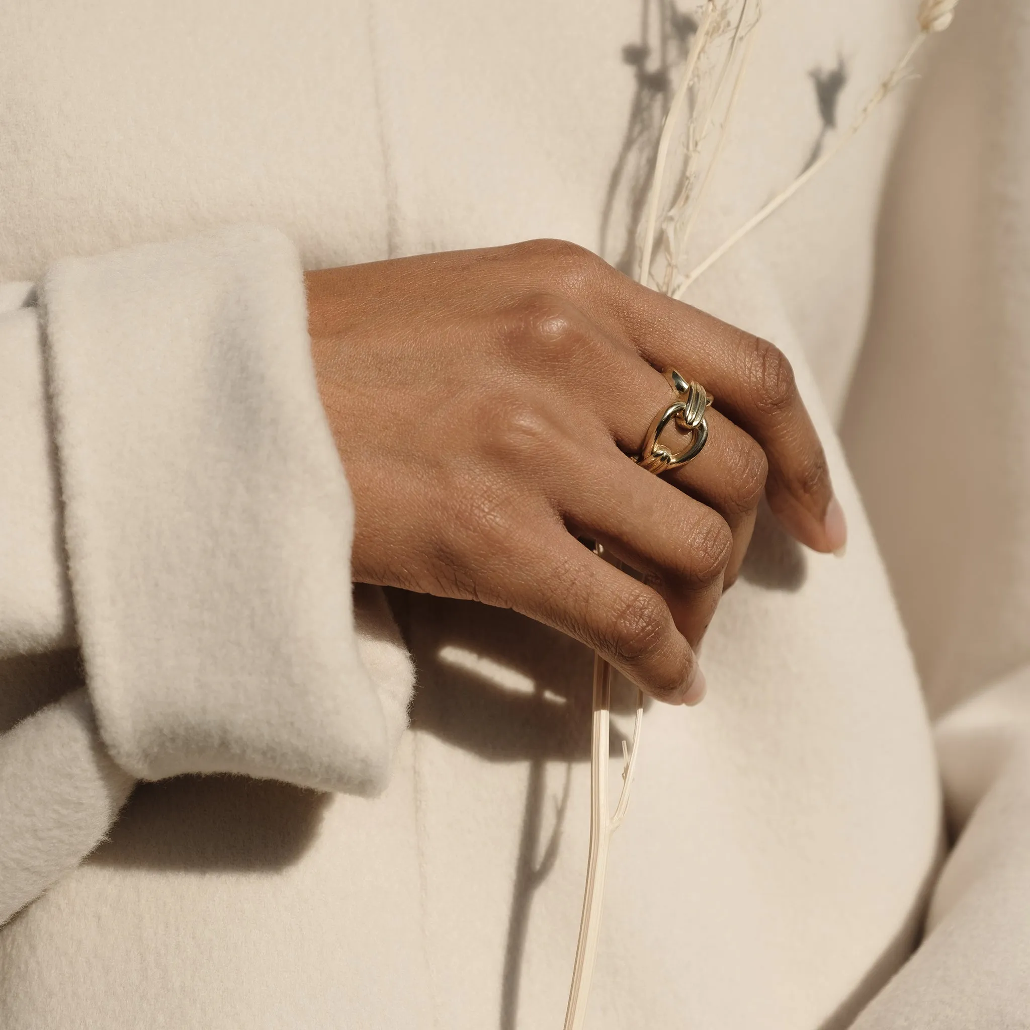 Link Column Ring