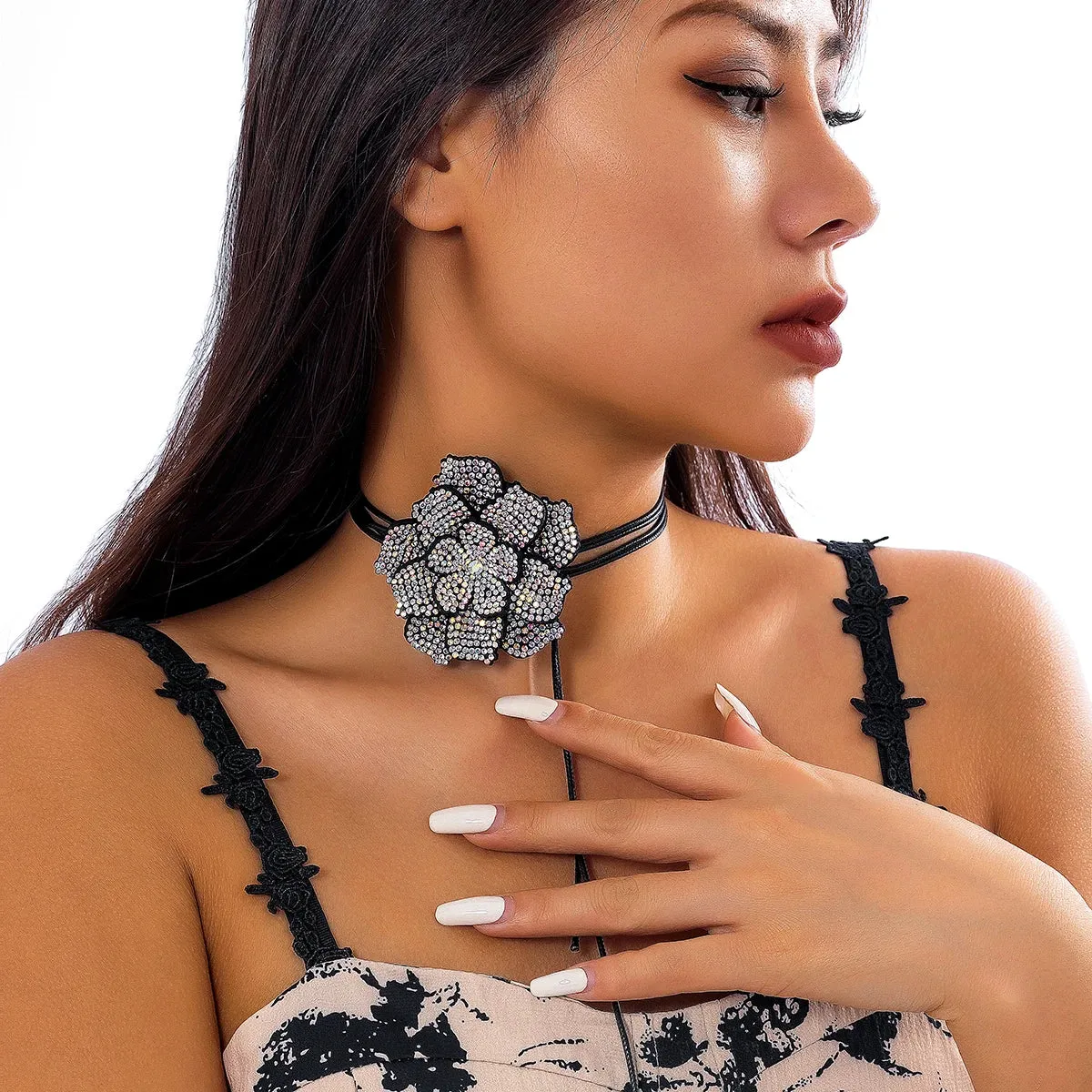 Luxury Full Rhinestone Big Rose Flower Choker Necklace for Women Black Leather Wax Rope Adjustable Choker Chain