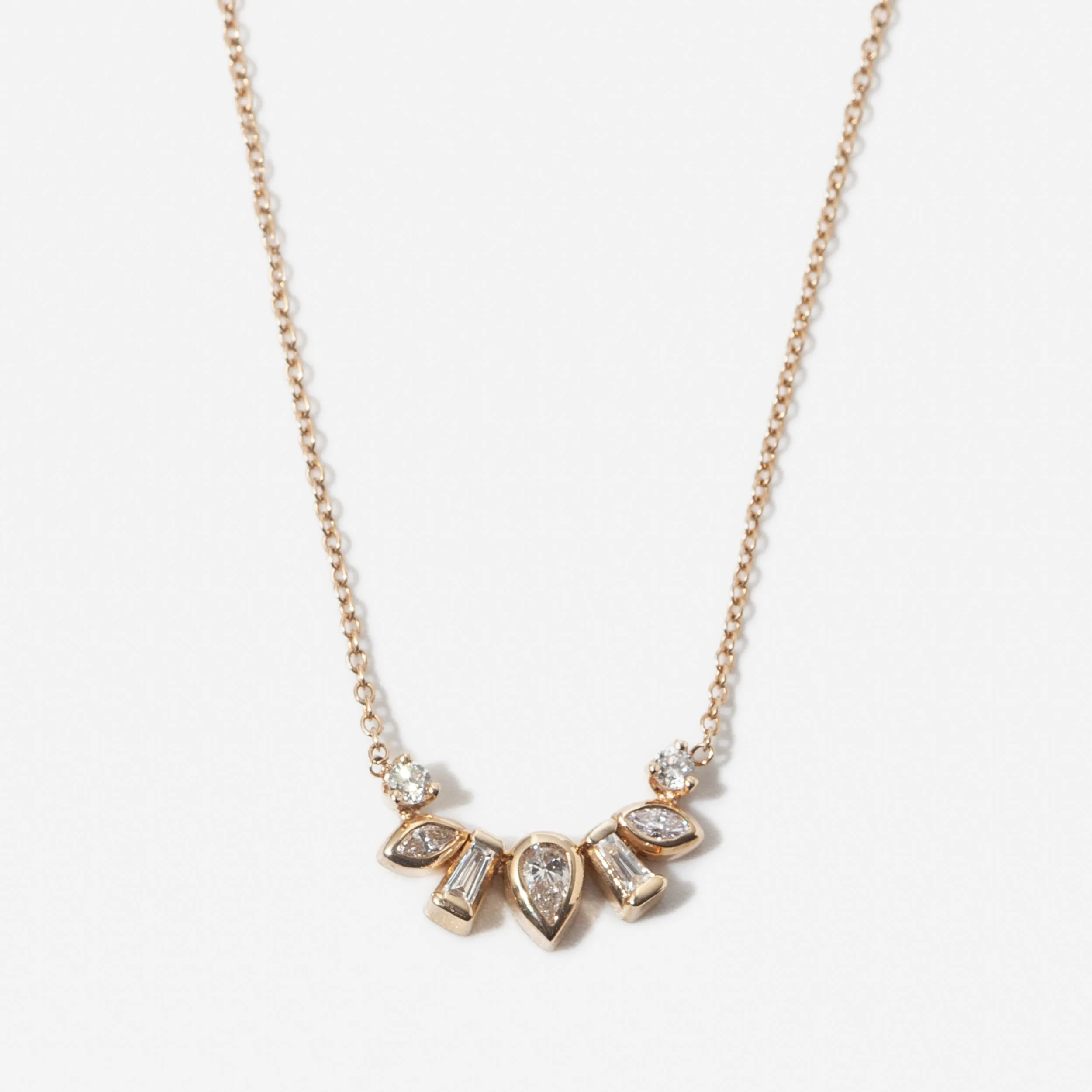 Mixed Diamond Bezel Curve Necklace