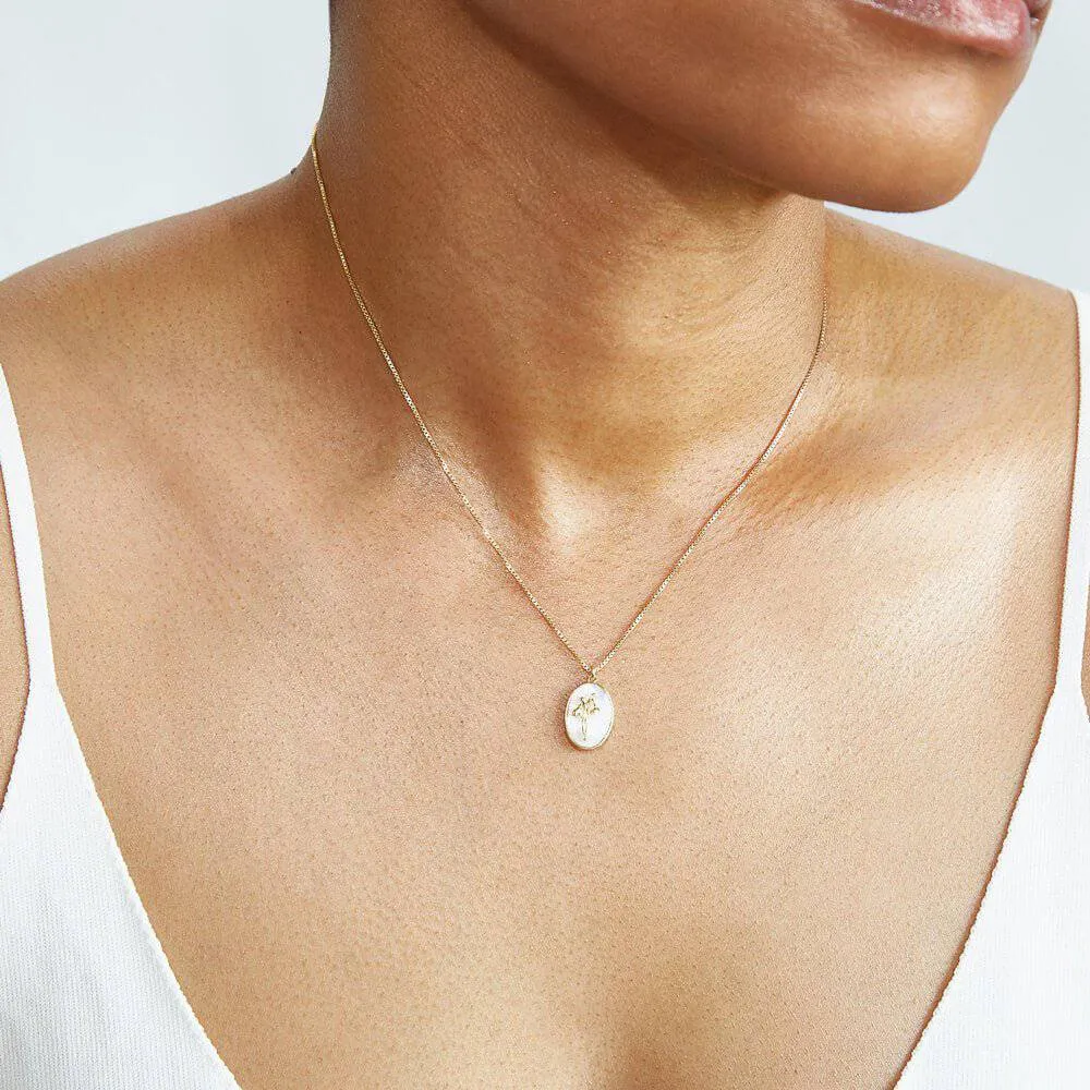 Mother of Pearl Flower Pendant Necklace