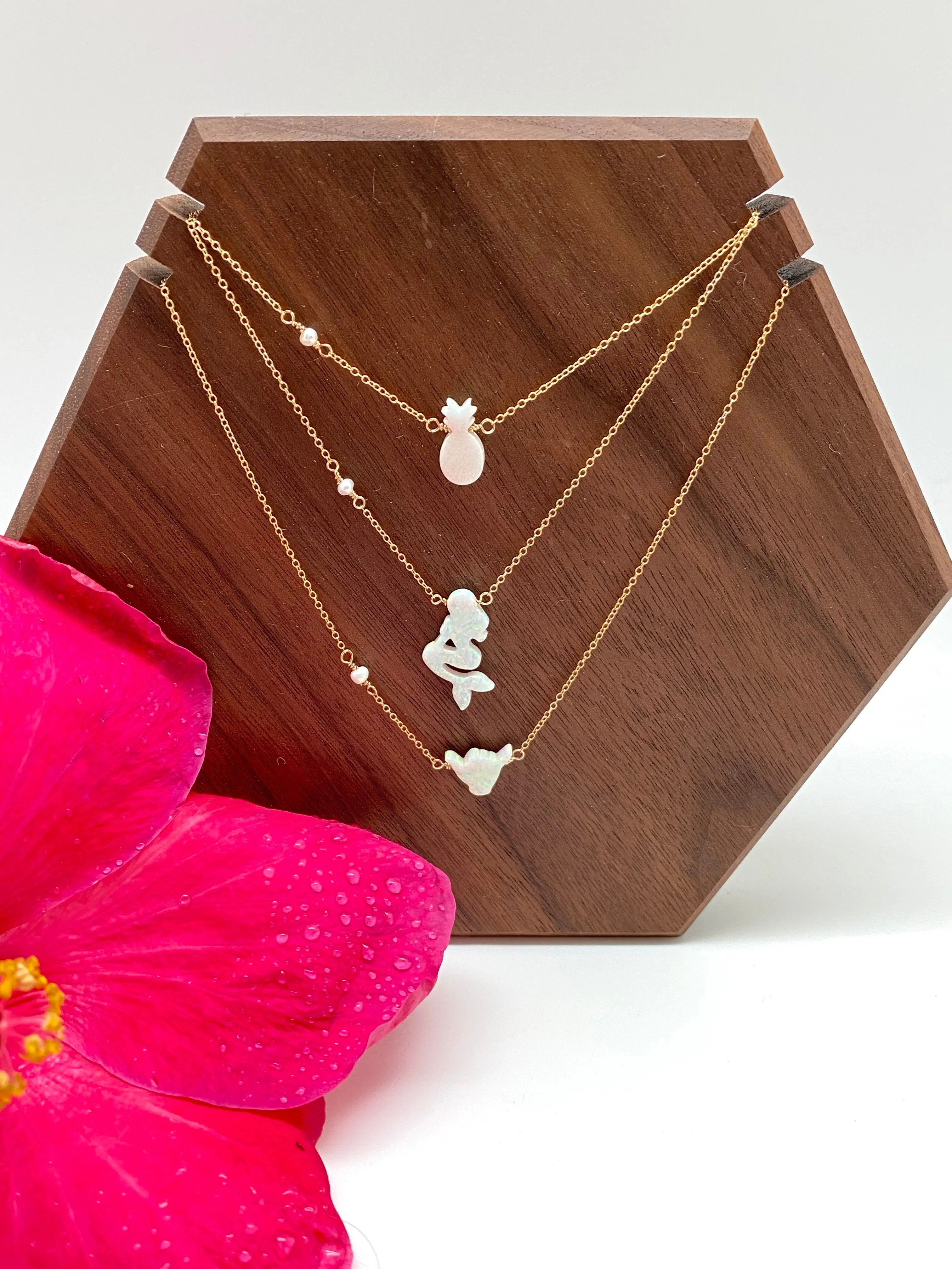 N opal pineapple, mermaid and shaka