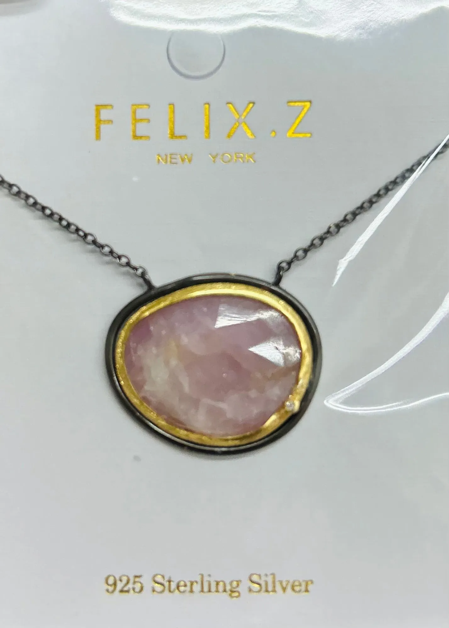 Natural Sapphire Egg Shape Necklace with Genuine Diamond