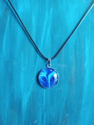 Necklace-Blue Large Round Pendent