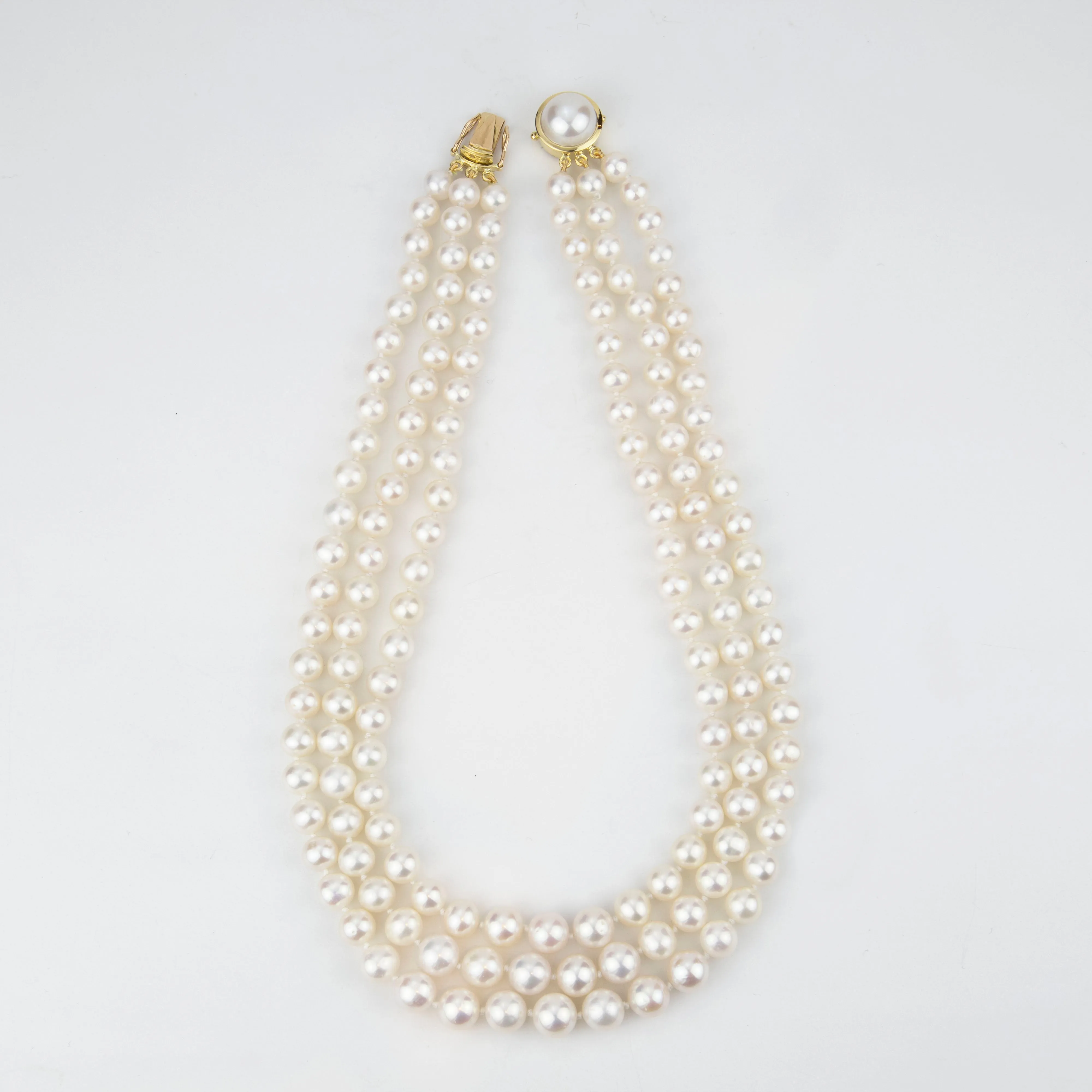 Necklace - Freshwater Pearls With Pearl Clasp