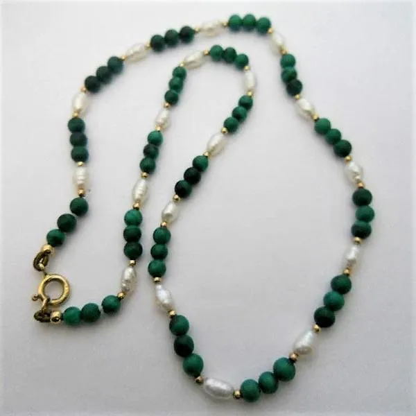 PEARL AND MALACHITE NECKLACE 4 MM 16"