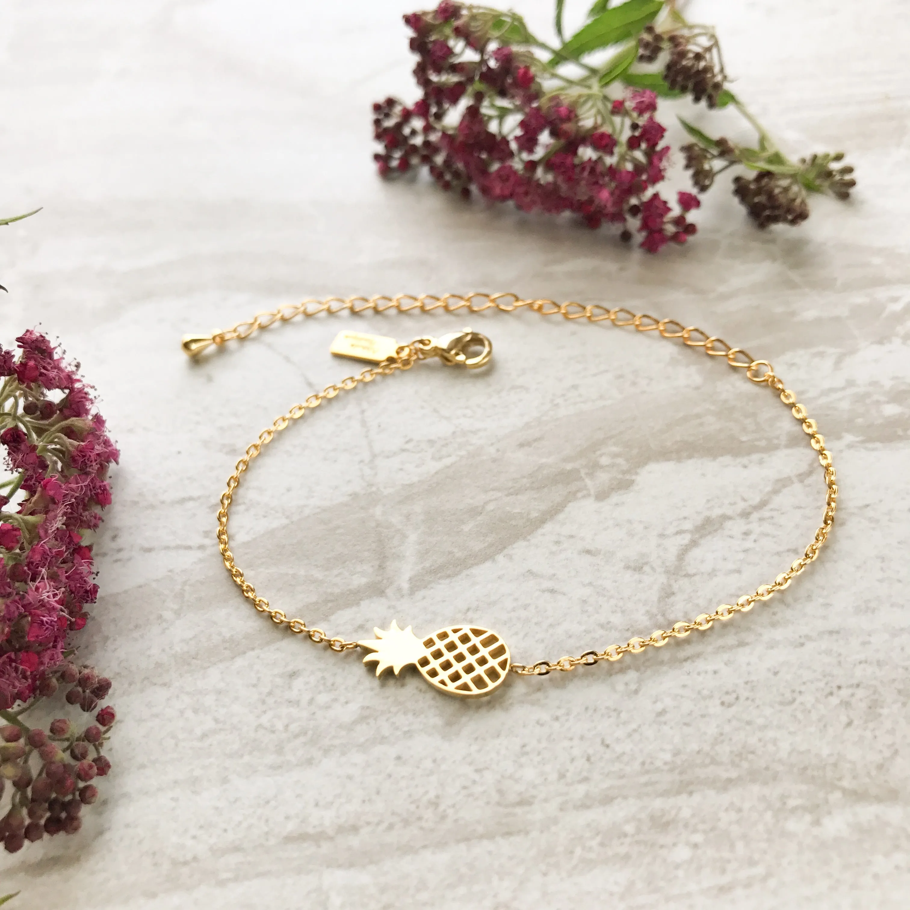 Pineapple Bracelet Victoria Collection