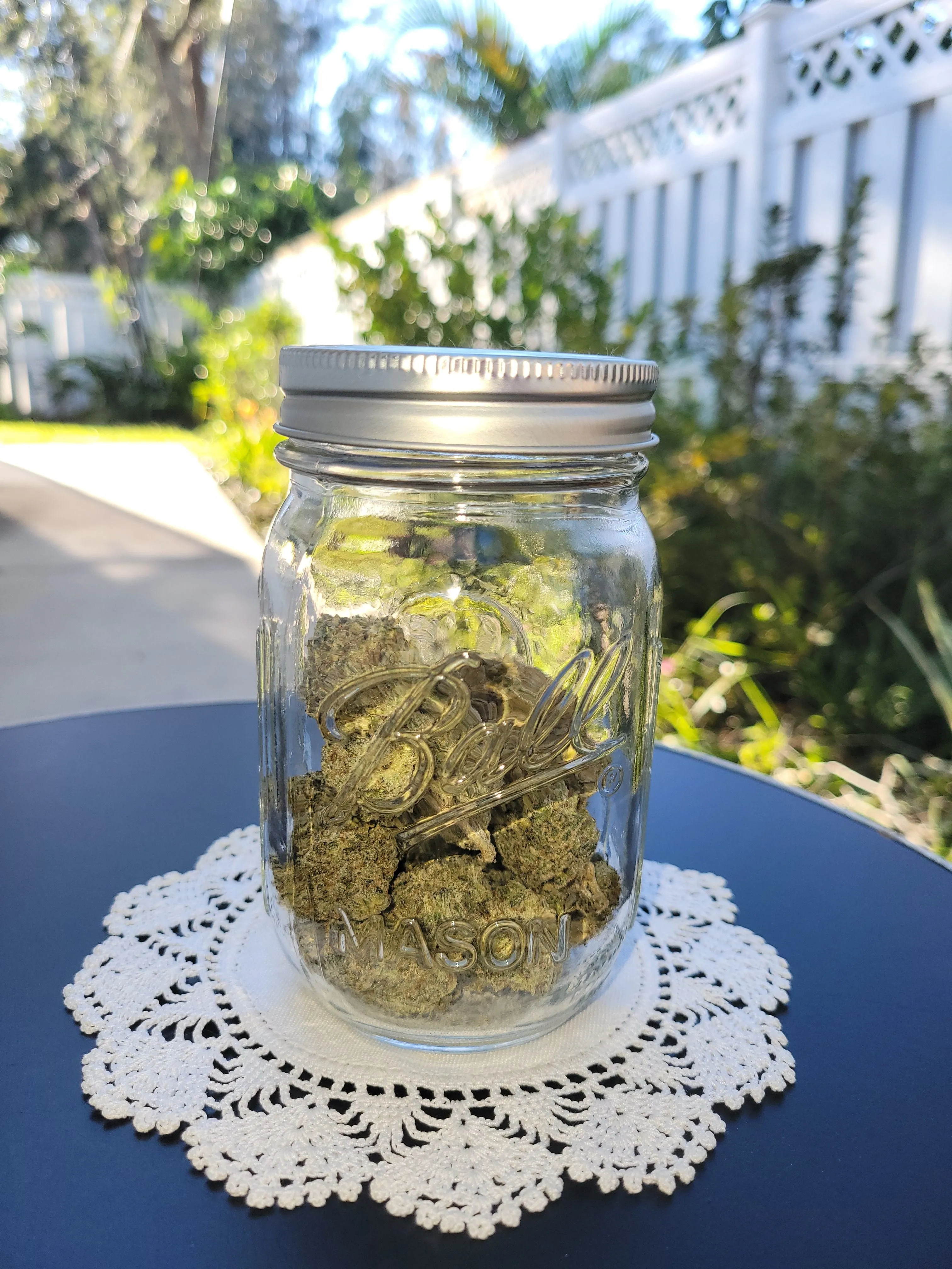 "Cannabis Leaf" Mason Jars