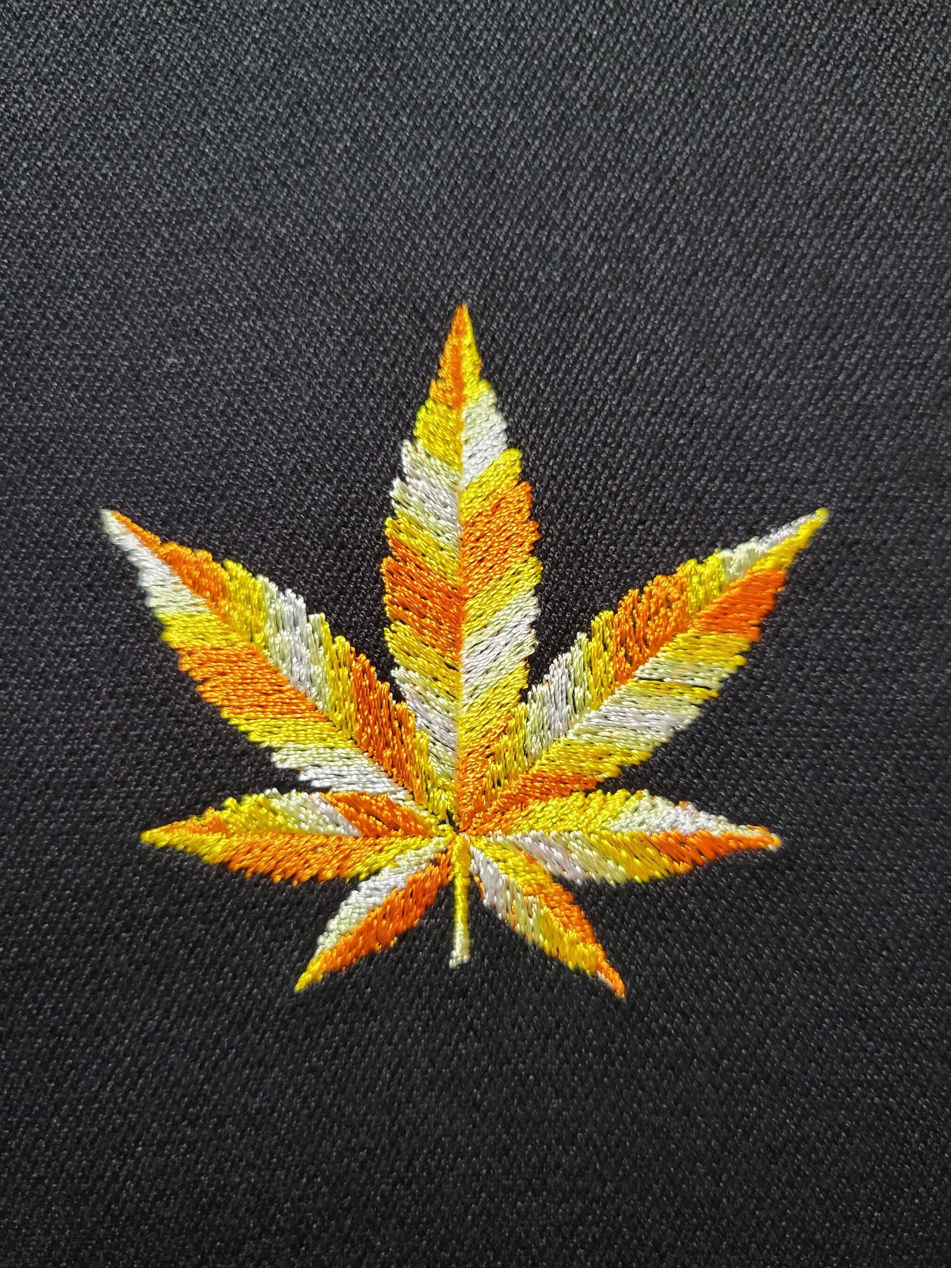 "Cannabis Leaf" Mason Jars