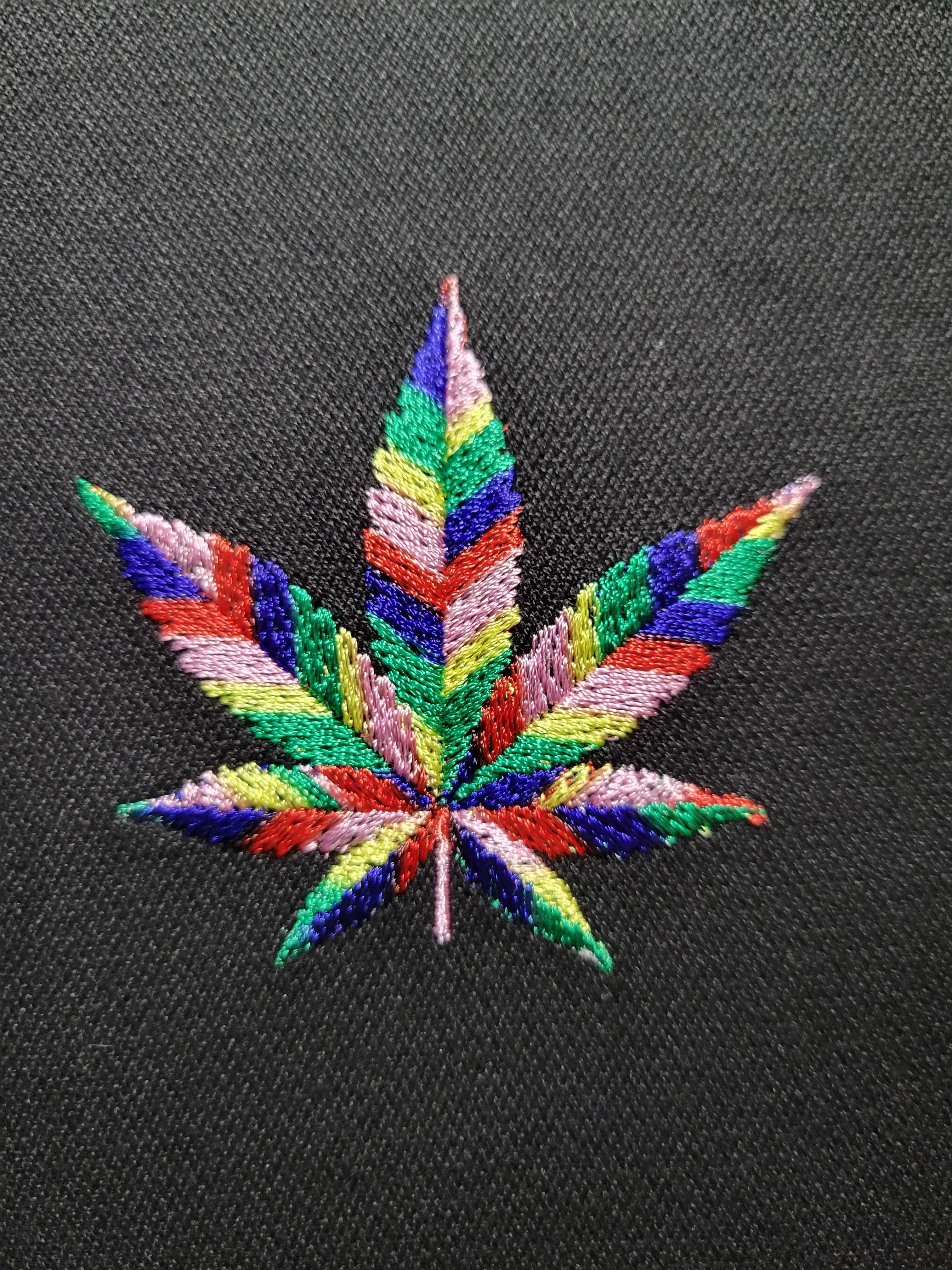 "Cannabis Leaf" Mason Jars