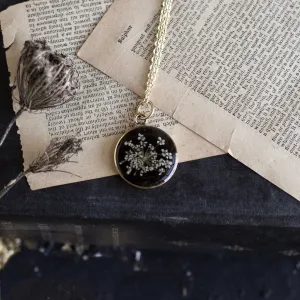 Round Cameo Pendant