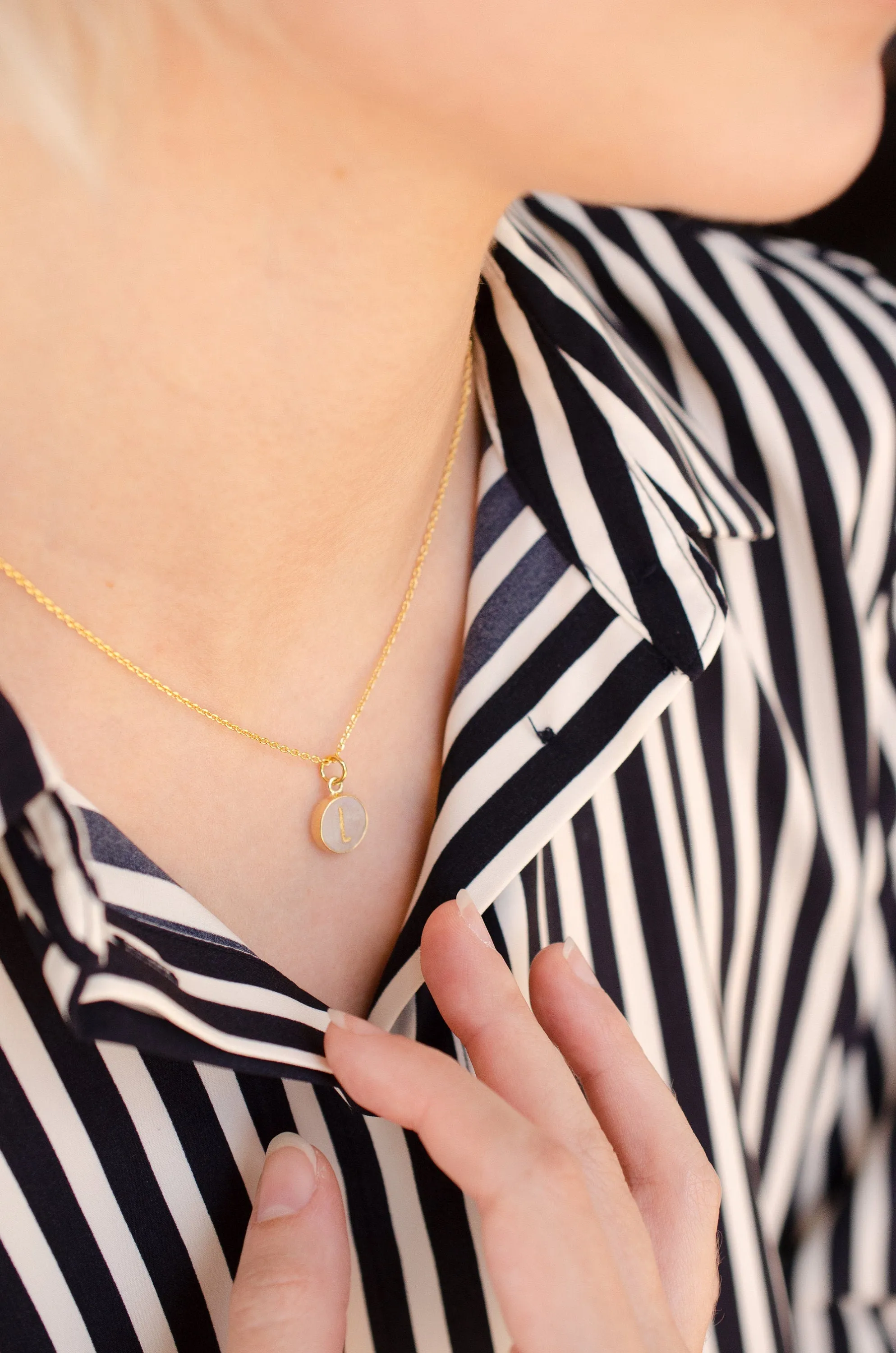 Round initial necklace, Personalized initial necklace, monogram initial, custom initial, round letter pendant, layering necklace