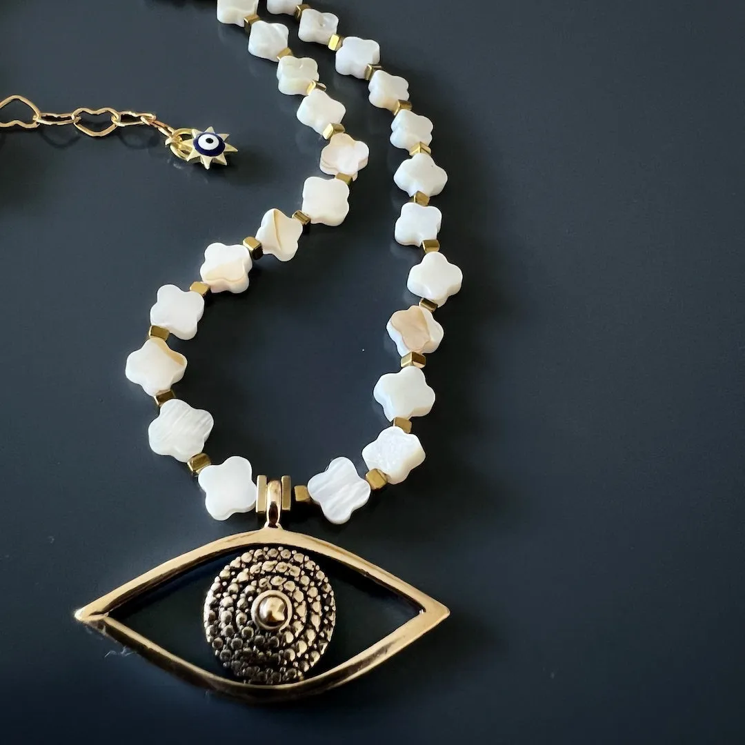 Sacret Harmony Evil Eye Pearl Necklace