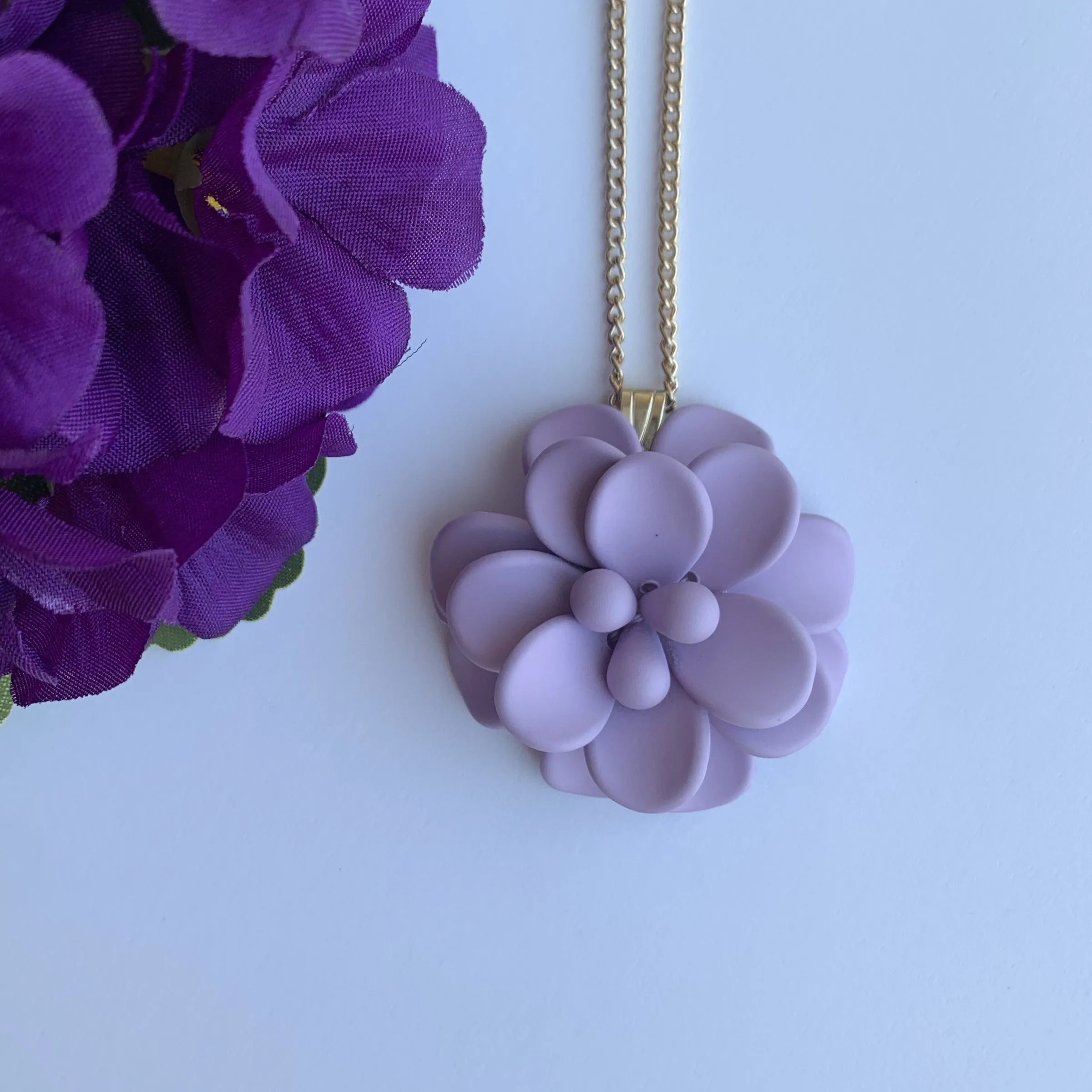 Sardinian Lavander Hibiscus Retro Dangle Choker Necklace