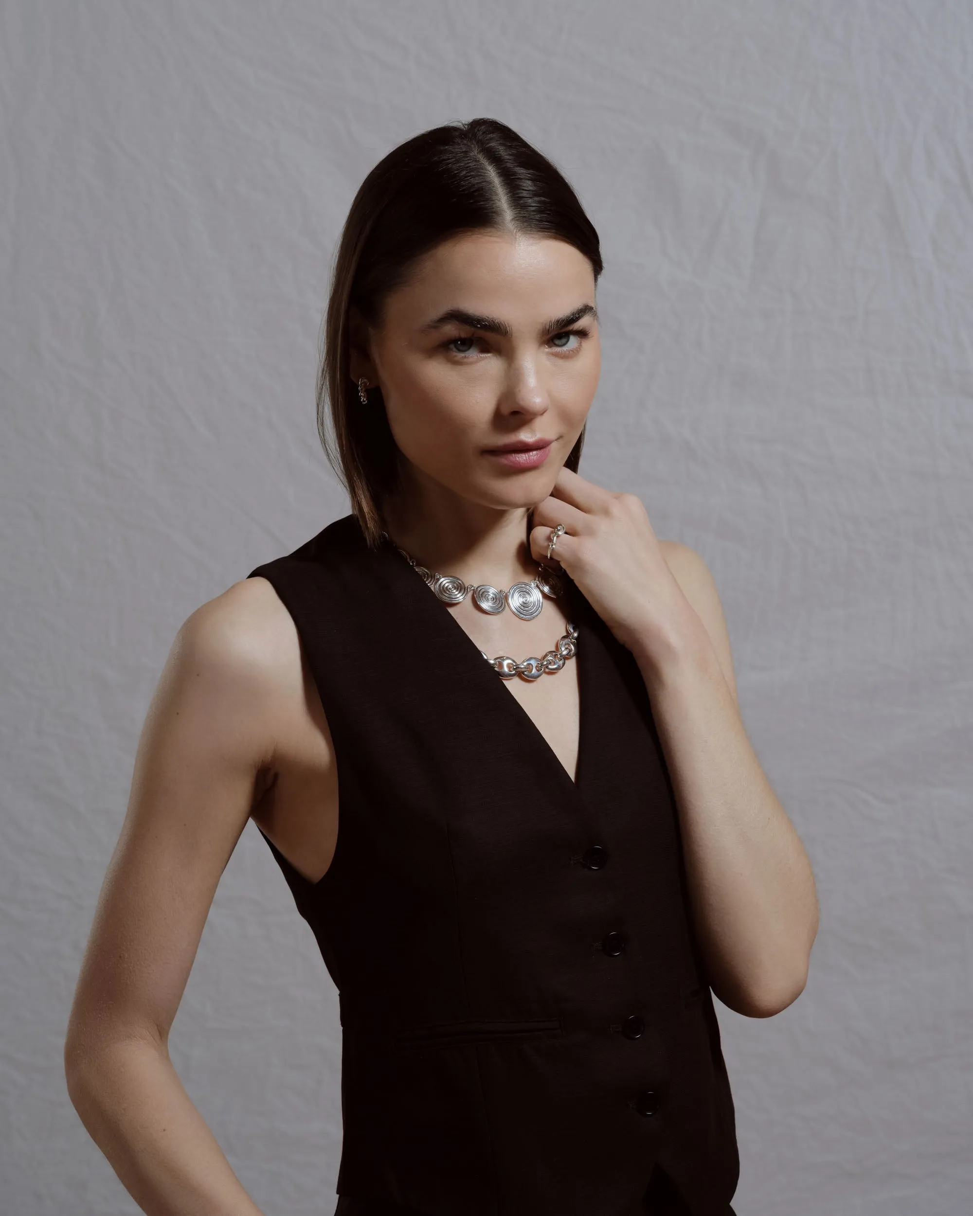 Serpentinite Necklace - Solid Gold
