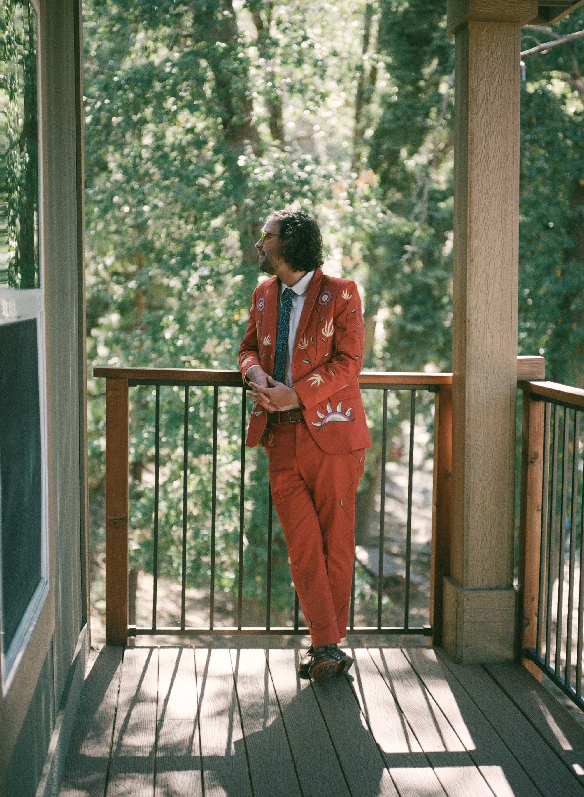 sidney suit jacket in daffodil picante