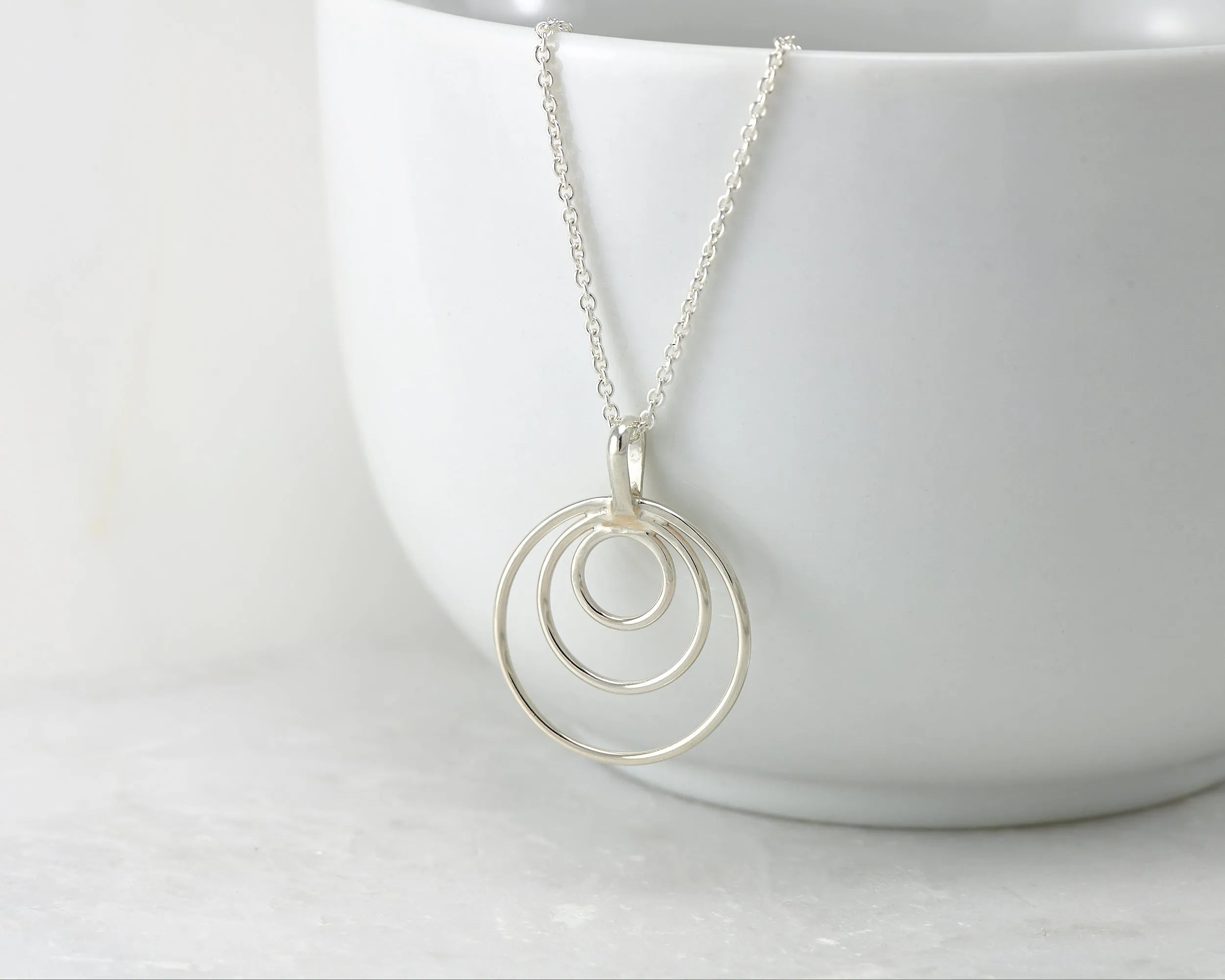 Silver Circles Necklace