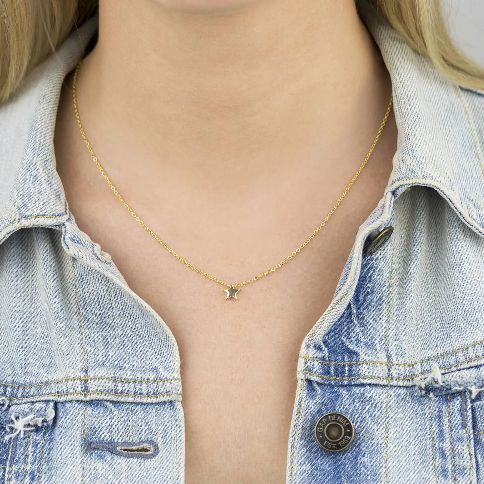 Solid Star Necklace