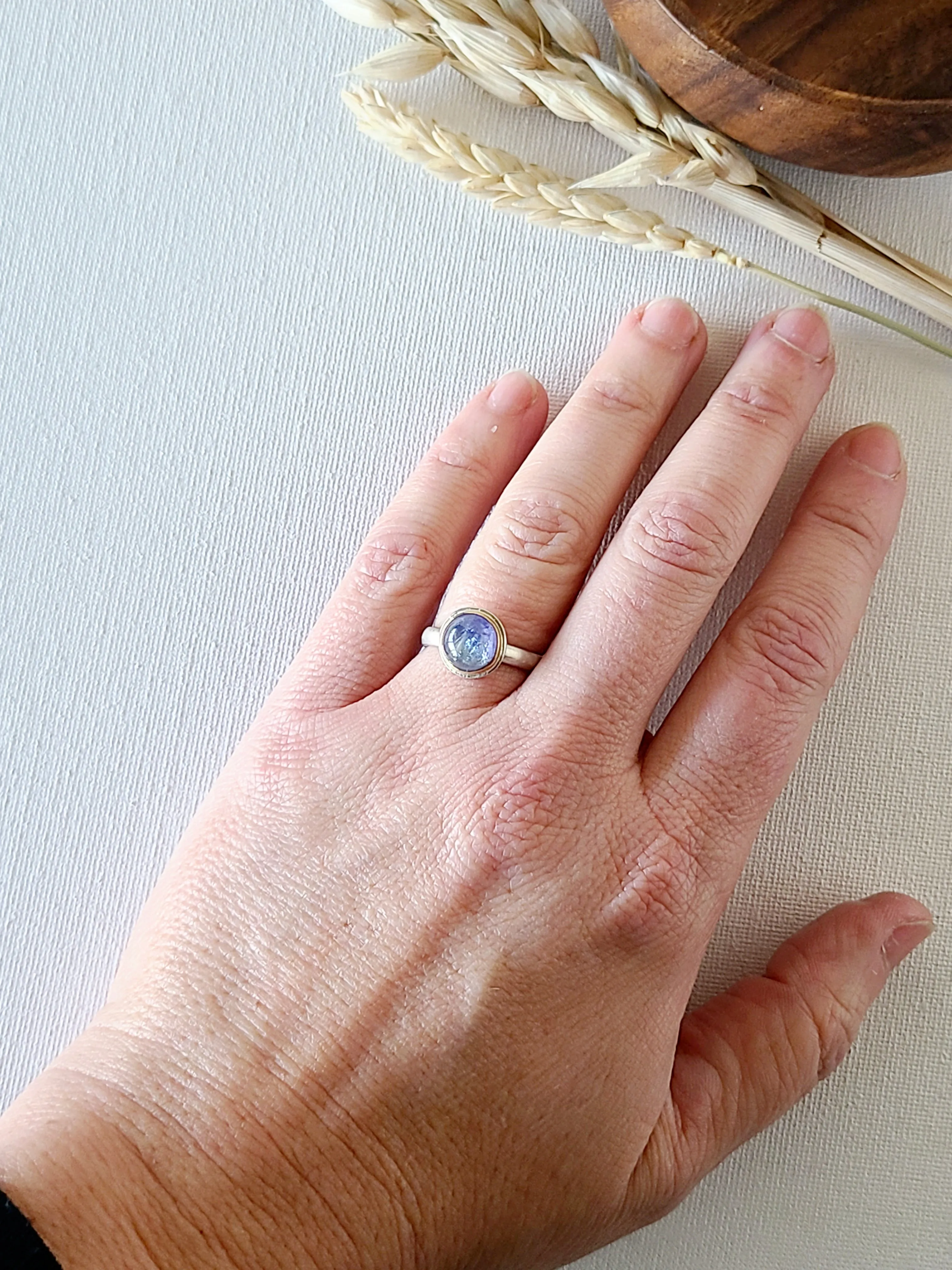 Tanzanite small round ring-ss/14k size 6.5