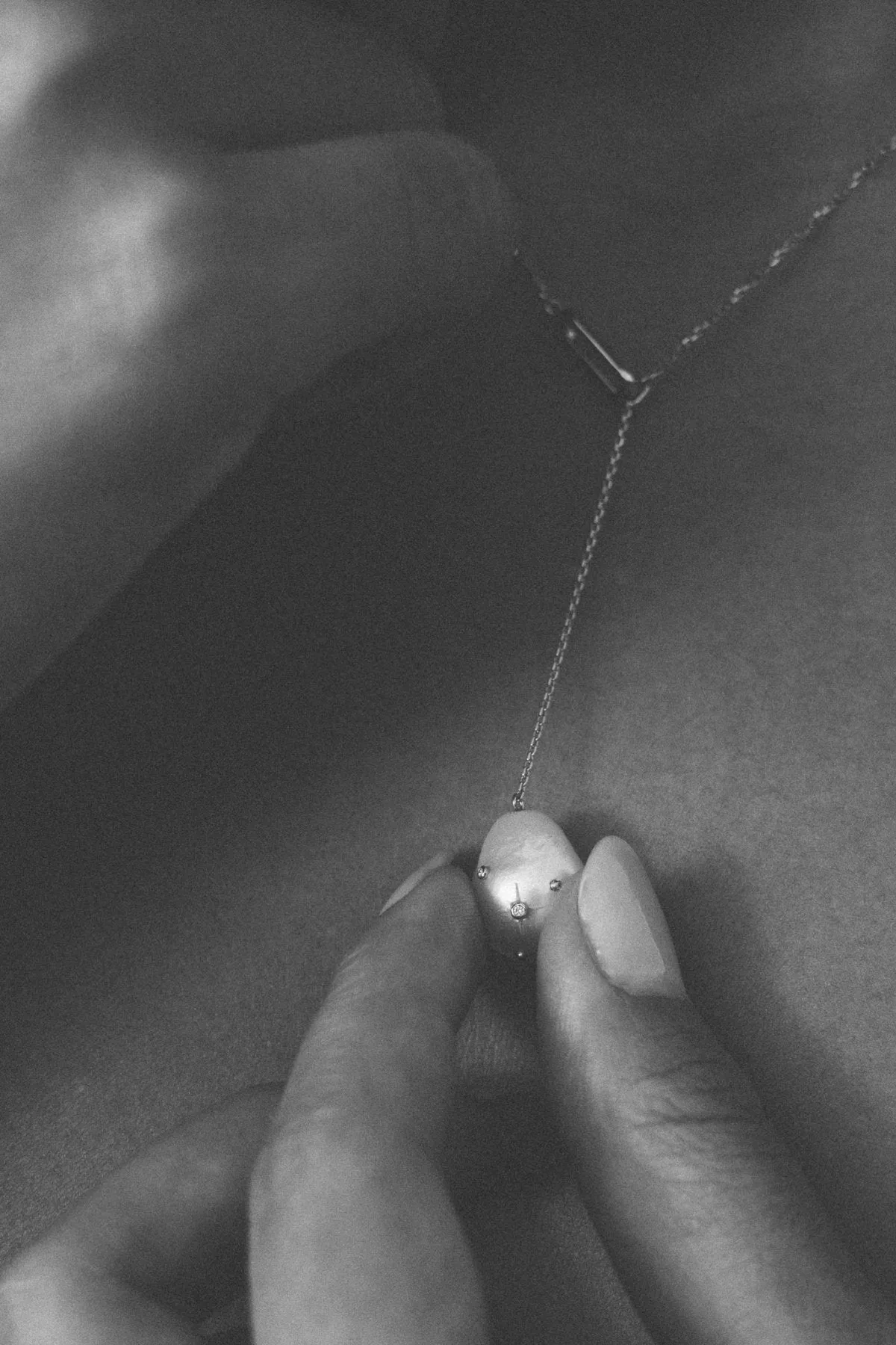 The Lyra Pendant