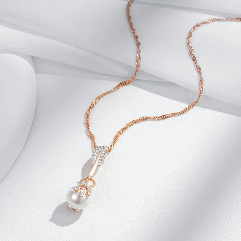 Vintage Crystal Flower Pearl Pendant Necklace