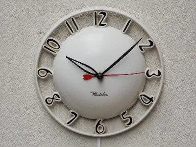 Westclox Atomic White Melody Round Dome Wall Clock, with small crack